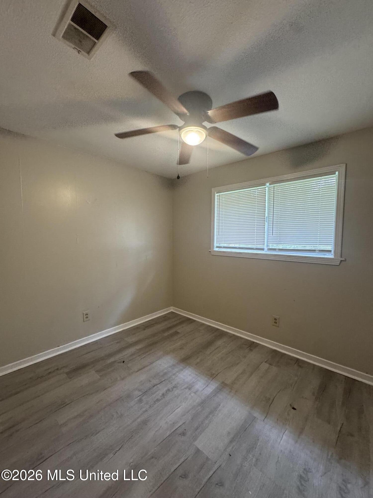 3139 Charleston Drive Property Photo 12
