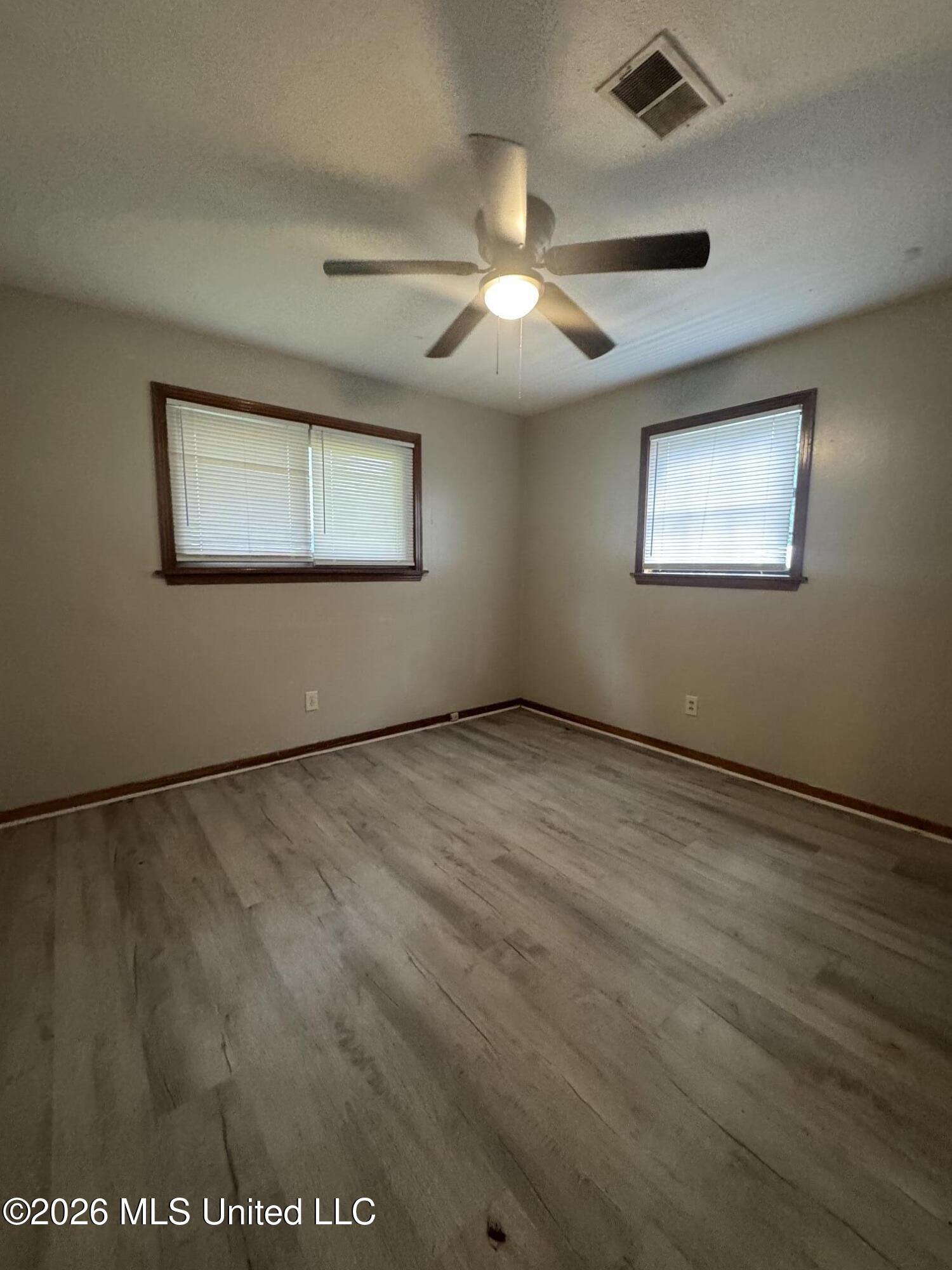 3139 Charleston Drive Property Photo 13
