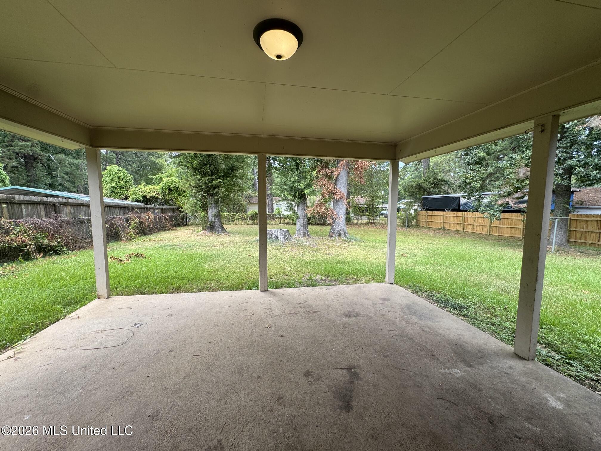 3139 Charleston Drive Property Photo 18