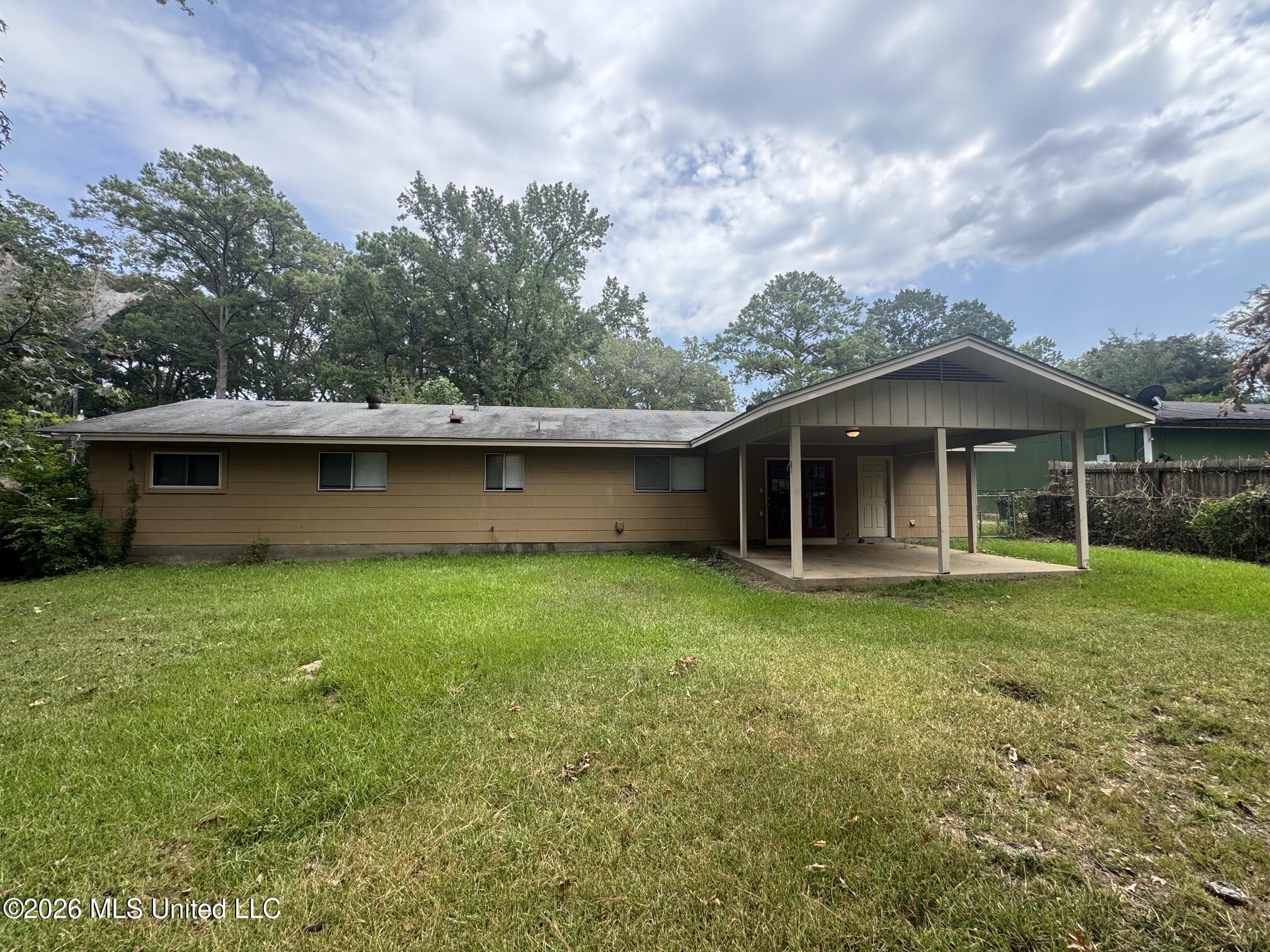 3139 Charleston Drive Property Photo 19
