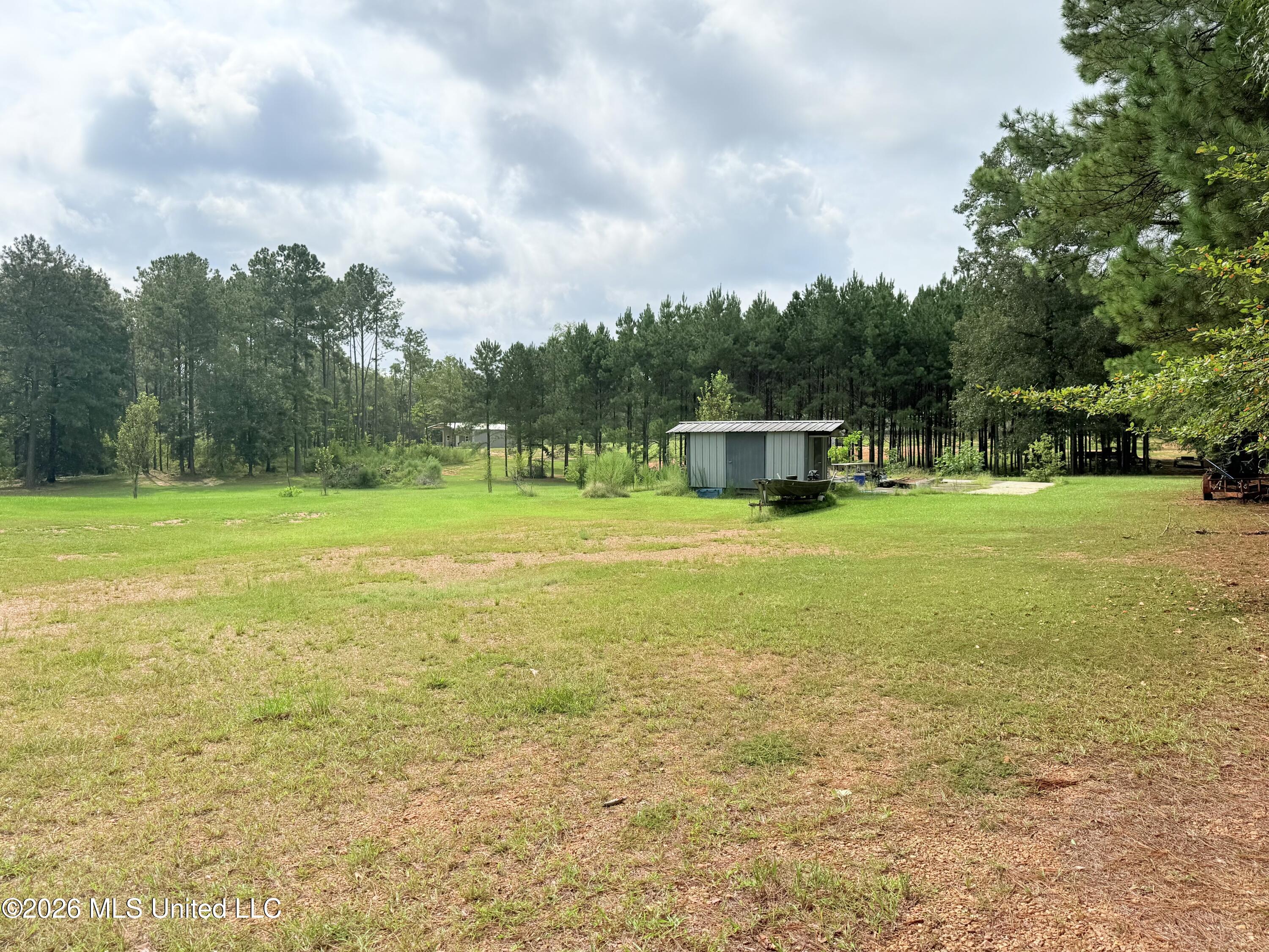 895 Montgomery Road Property Photo 48