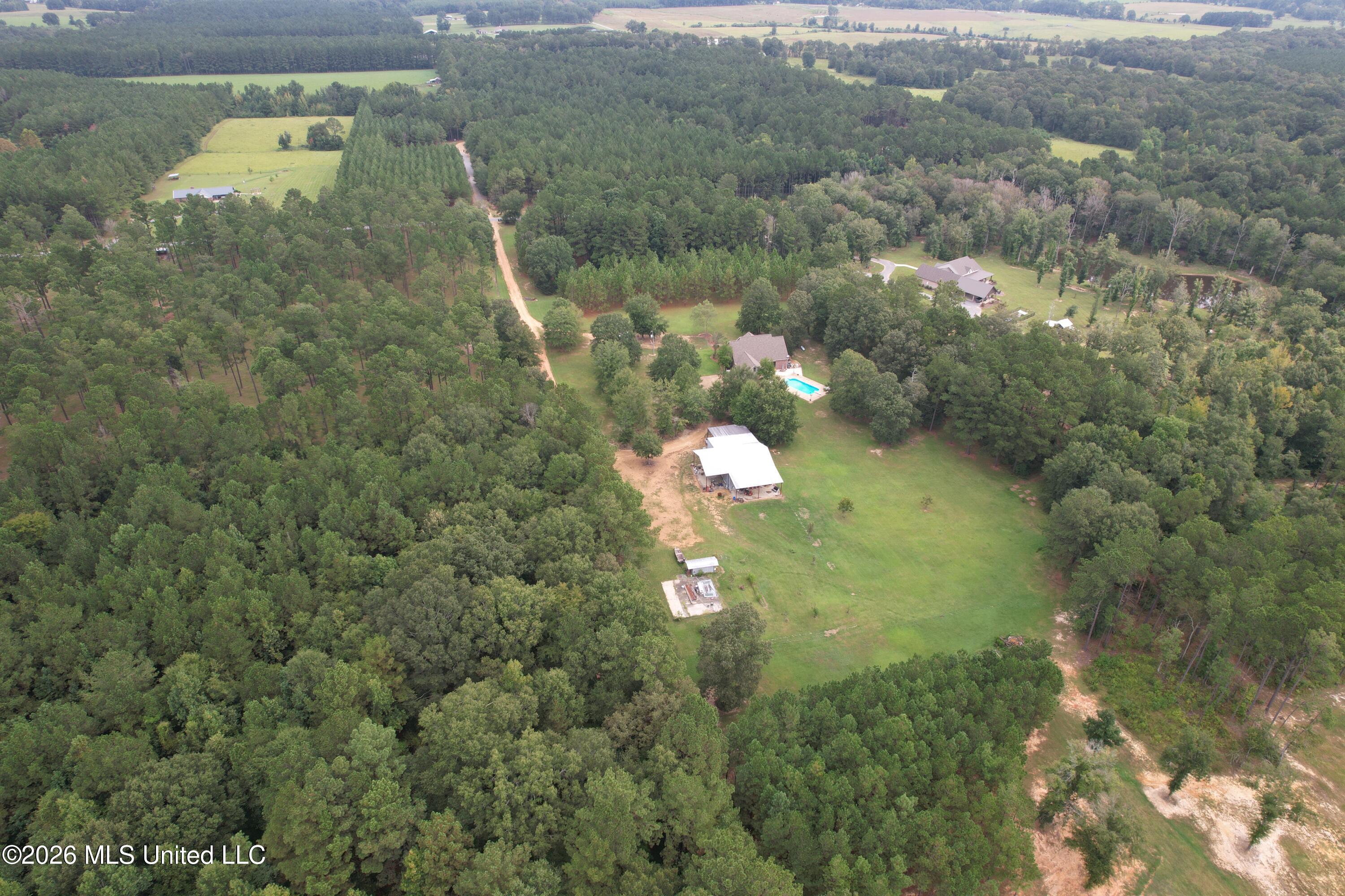 895 Montgomery Road Property Photo 62