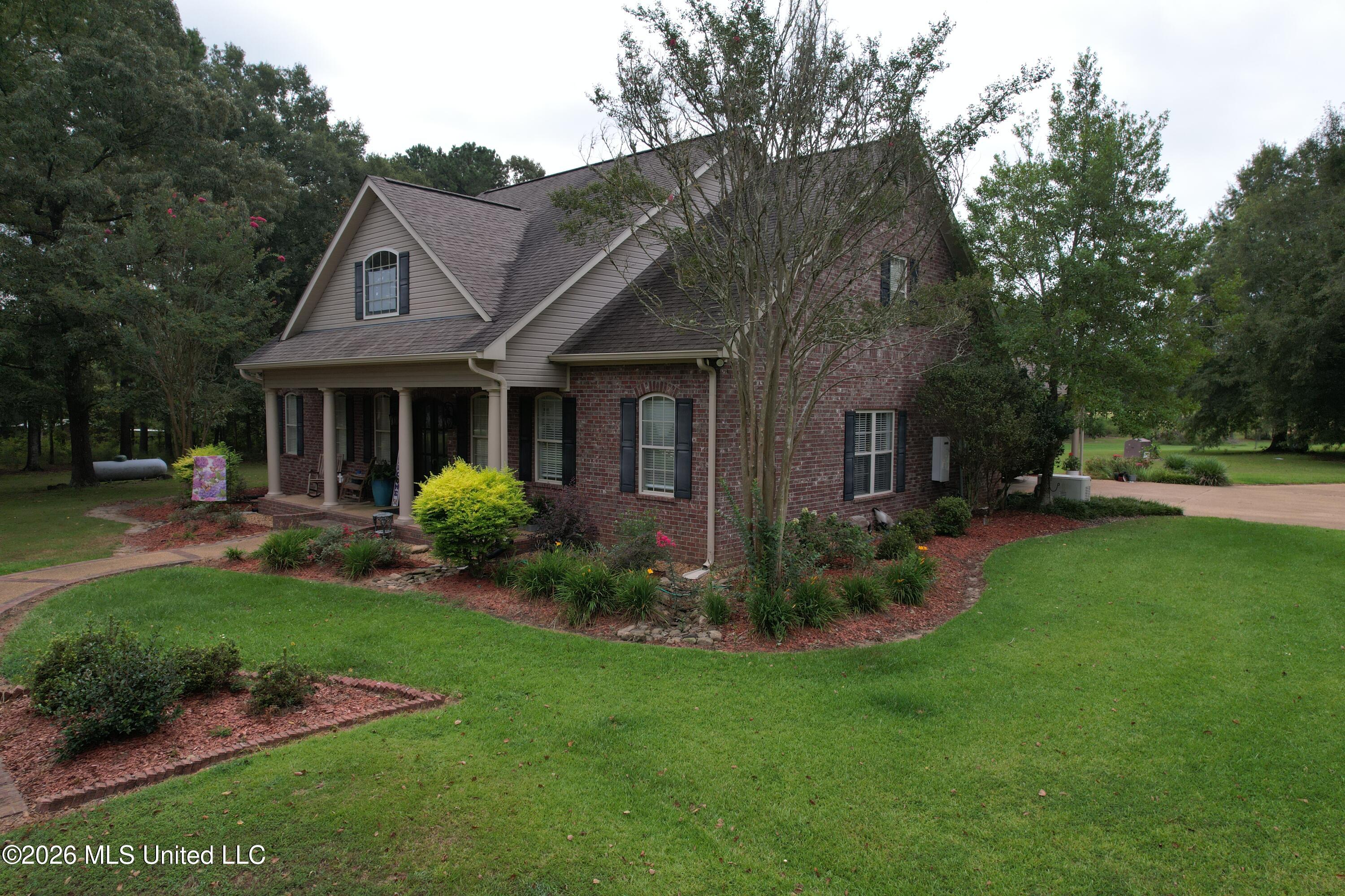 895 Montgomery Road Property Photo 67