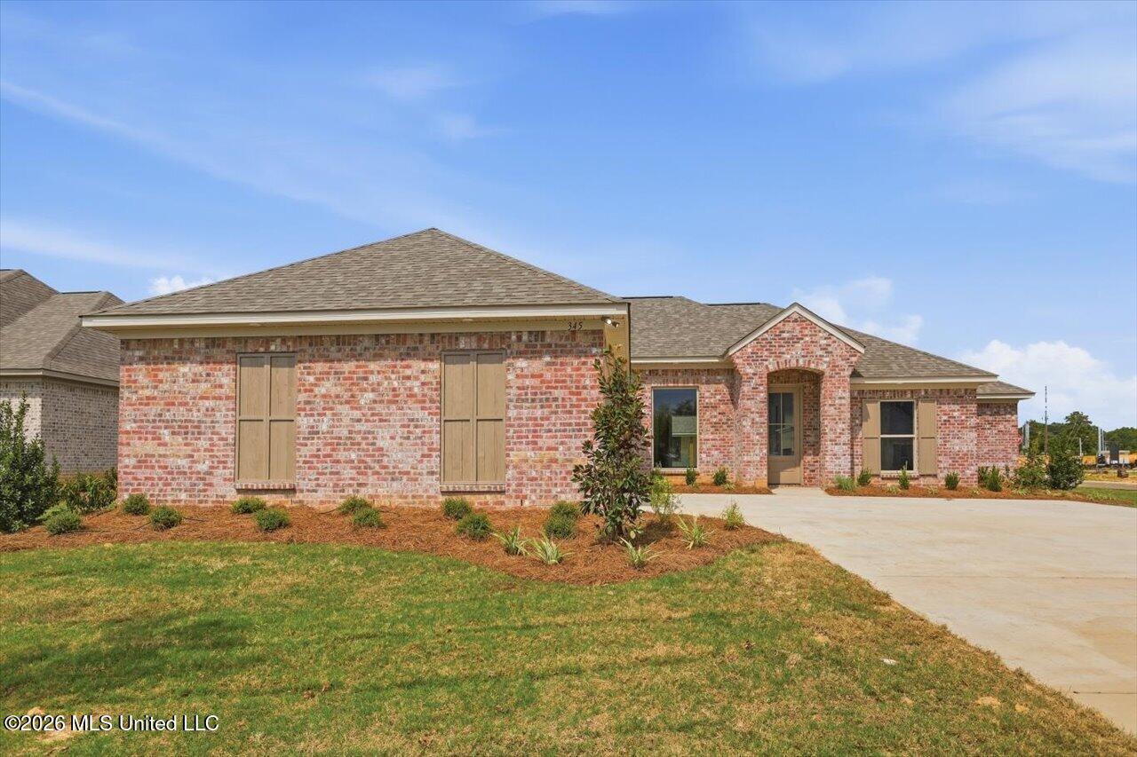 345 Brookfield Circle Property Photo 2