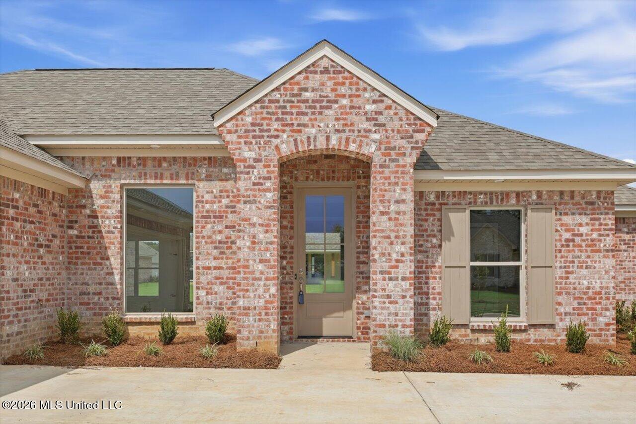 345 Brookfield Circle Property Photo 3