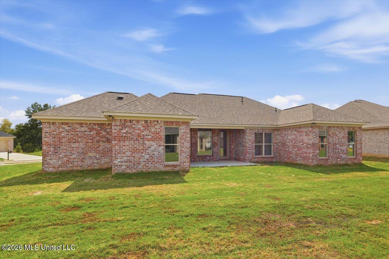 345 Brookfield Circle Property Photo 27