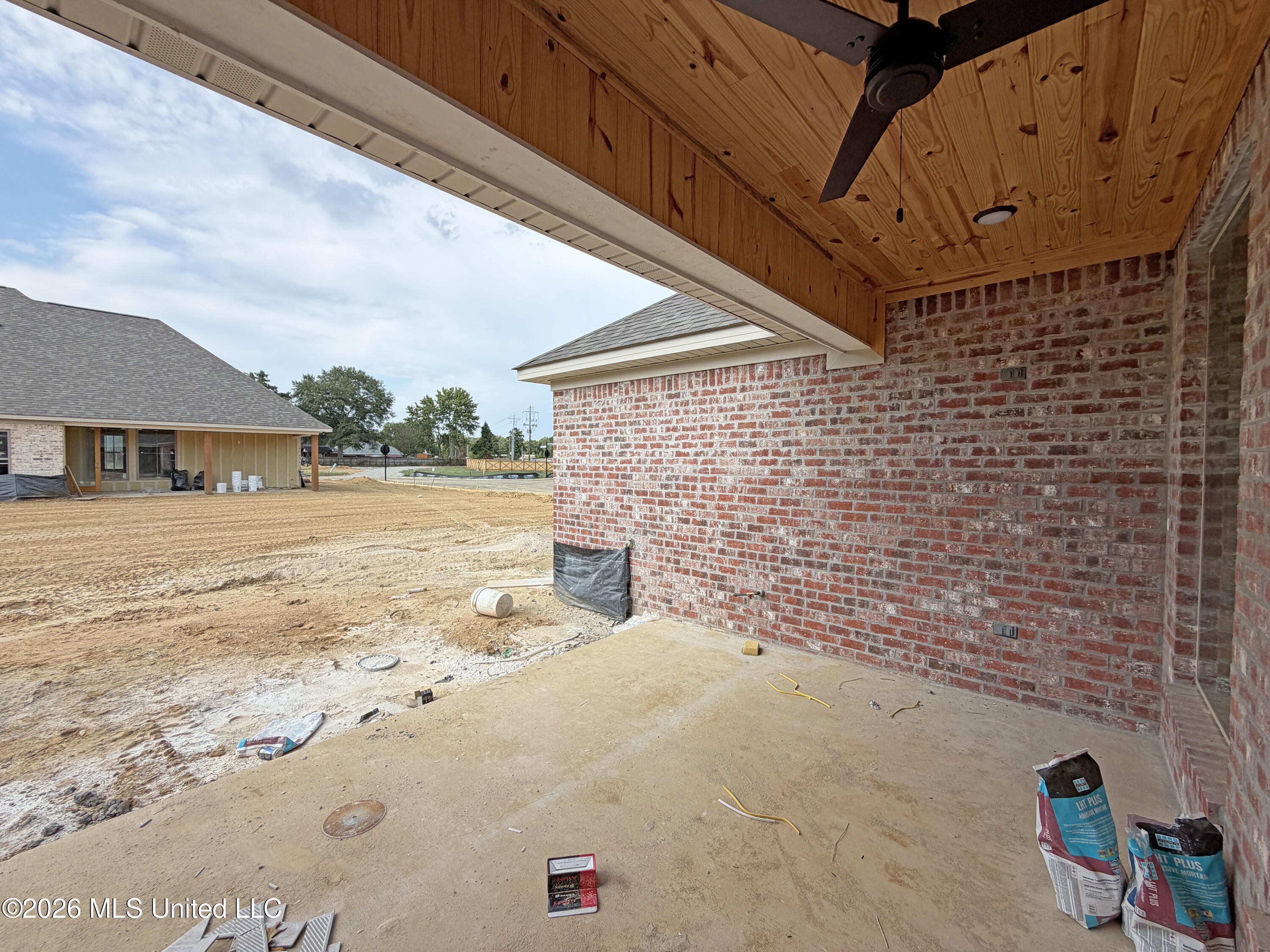 345 Brookfield Circle Property Photo 29