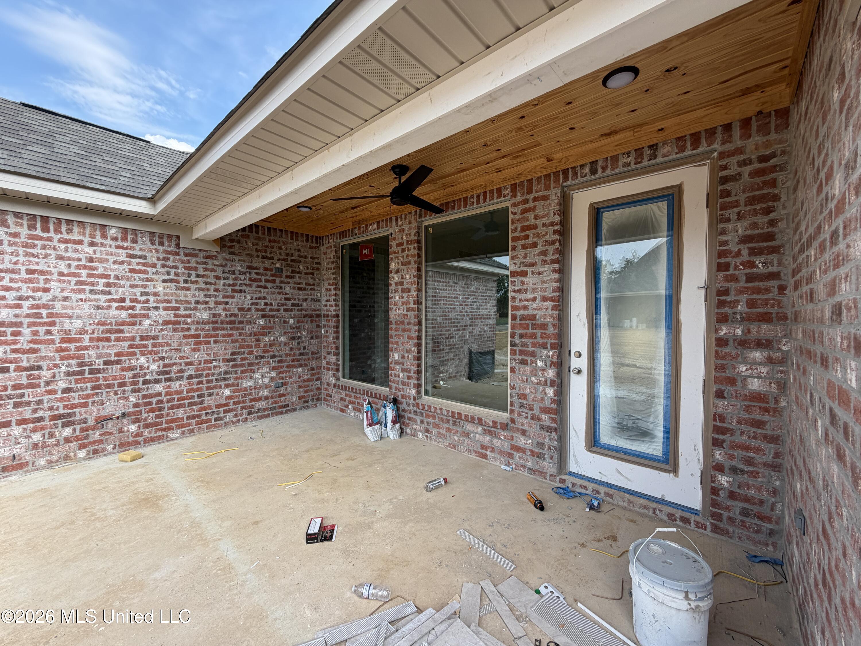 345 Brookfield Circle Property Photo 30