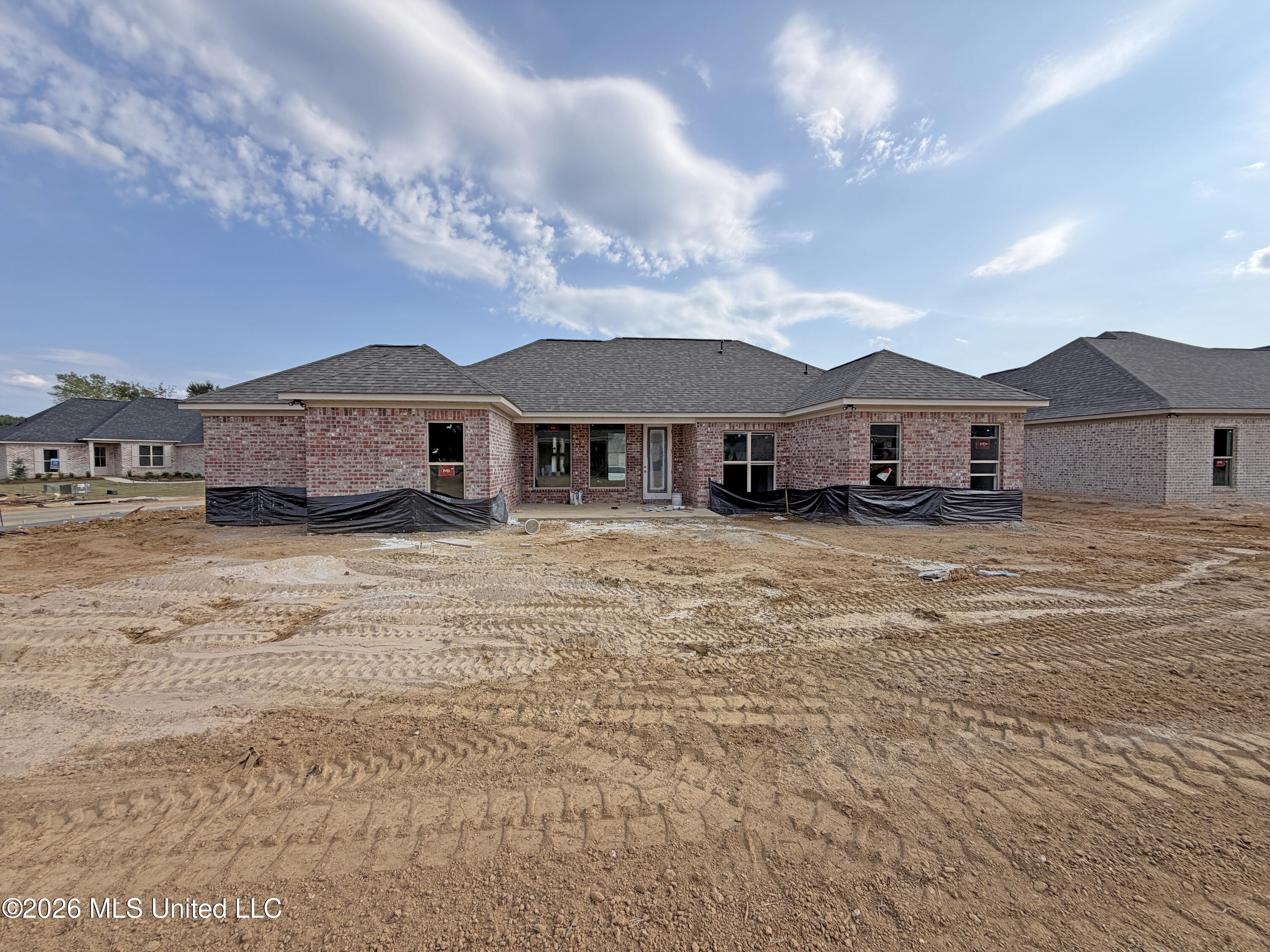 345 Brookfield Circle Property Photo 31