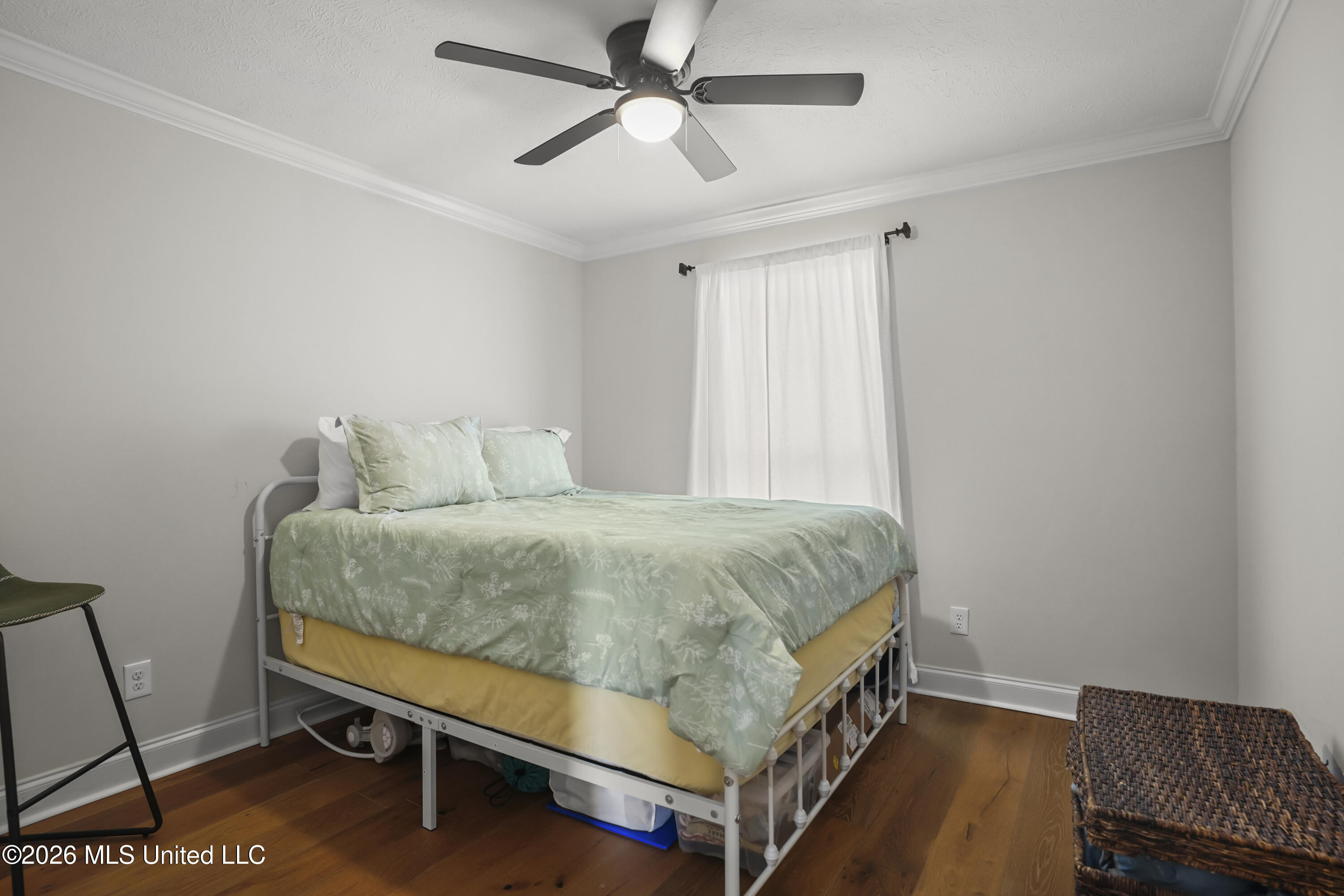 407 Oak Park Cove Property Photo 11