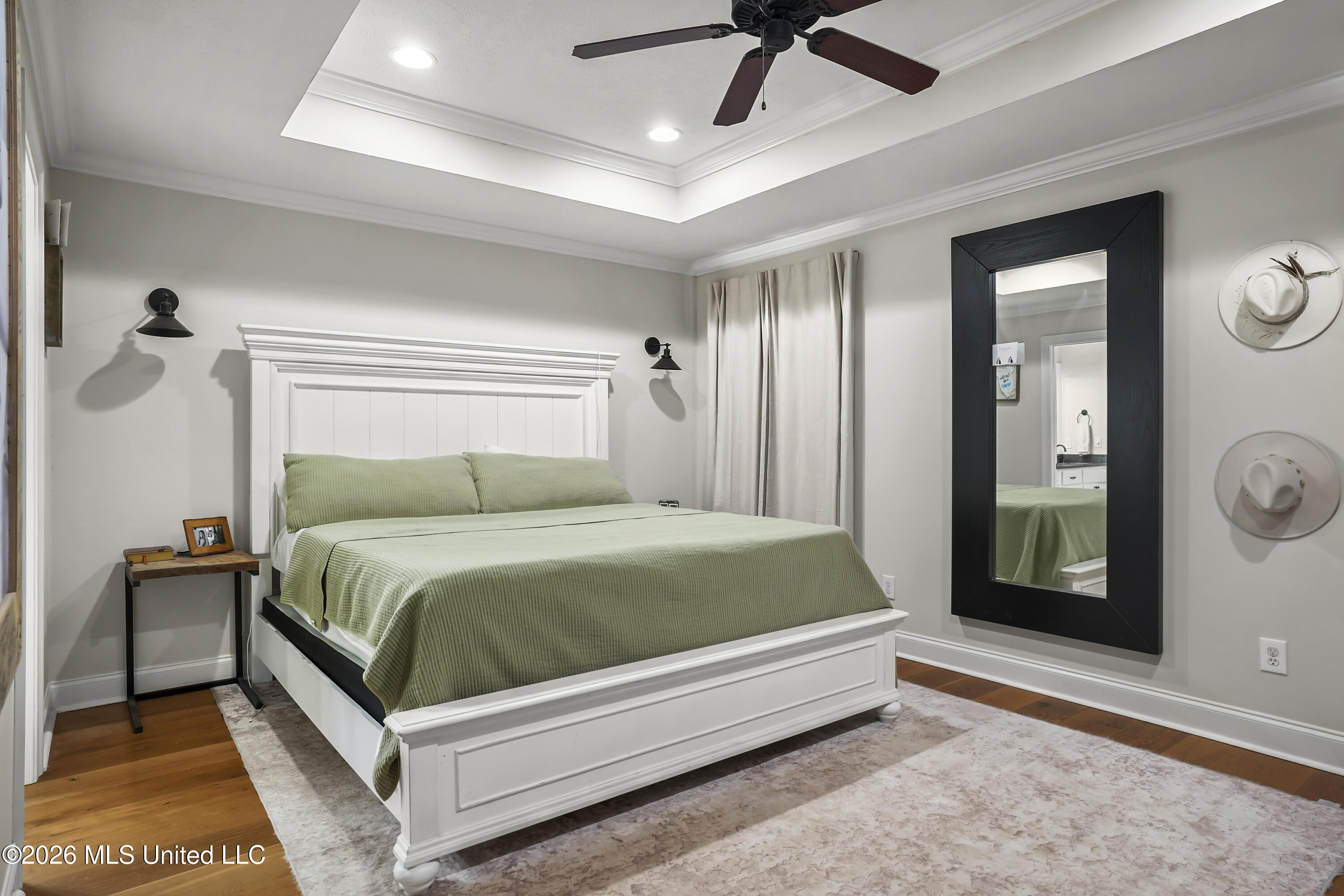 407 Oak Park Cove Property Photo 14