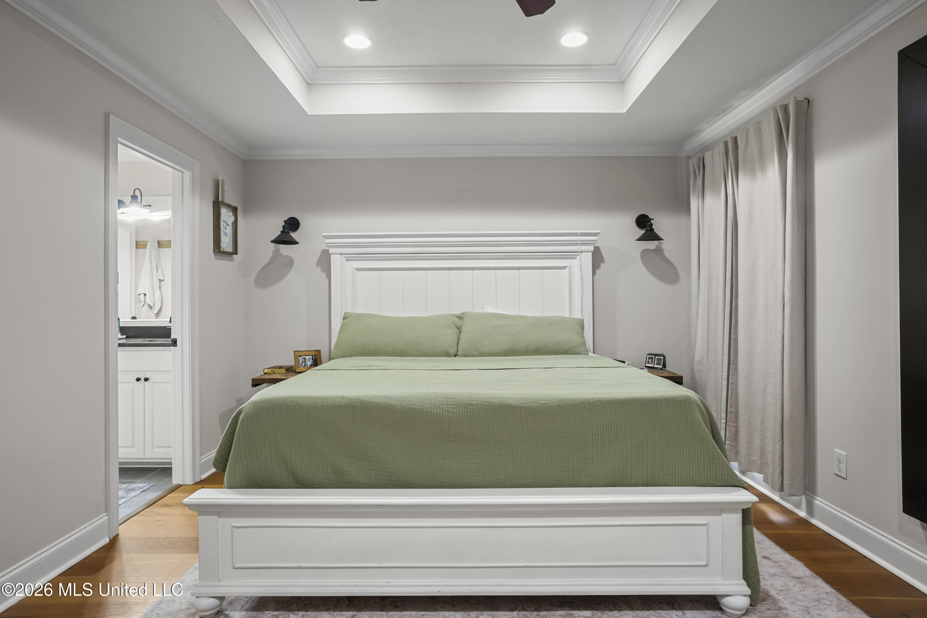 407 Oak Park Cove Property Photo 15
