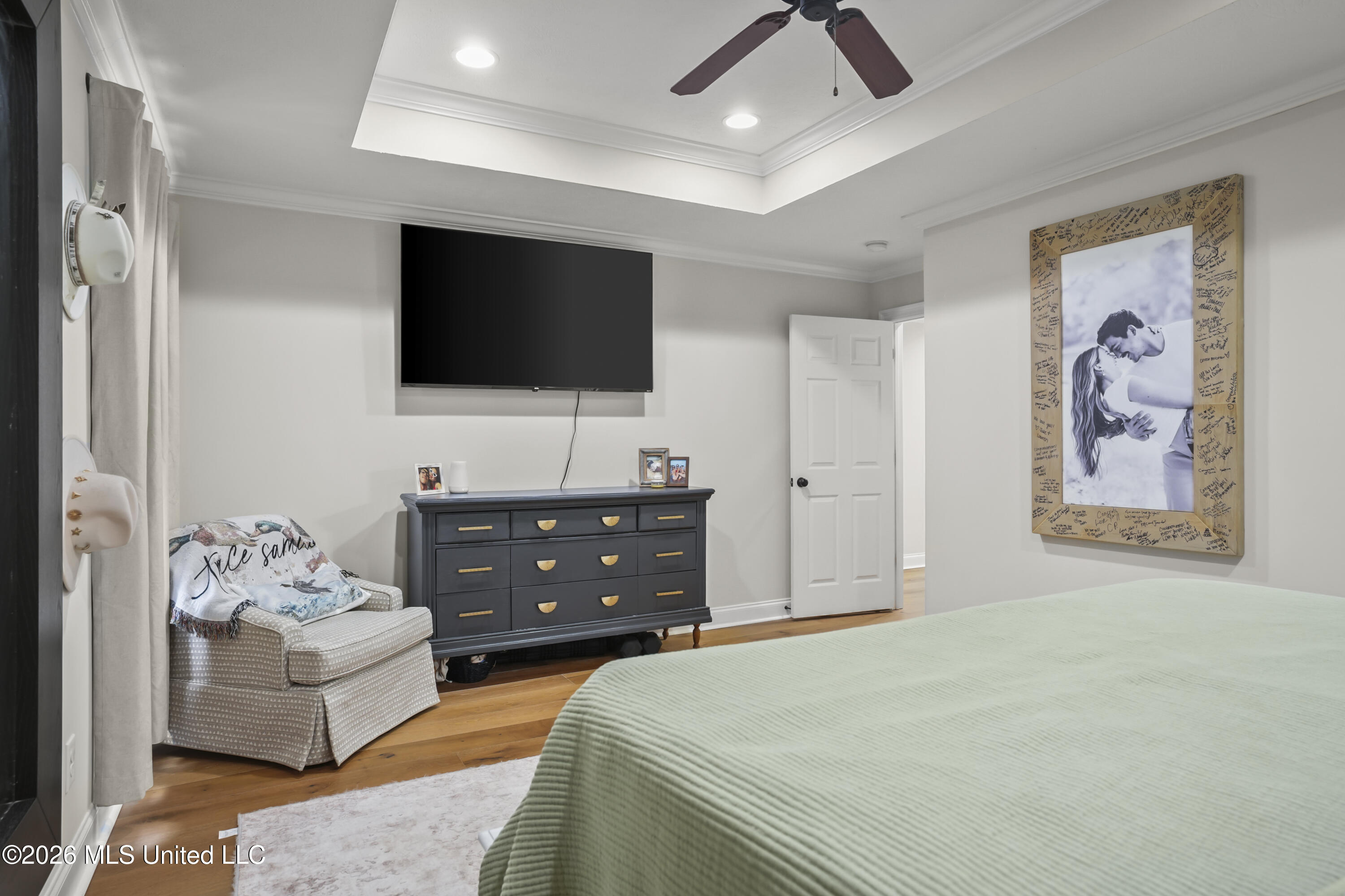 407 Oak Park Cove Property Photo 16