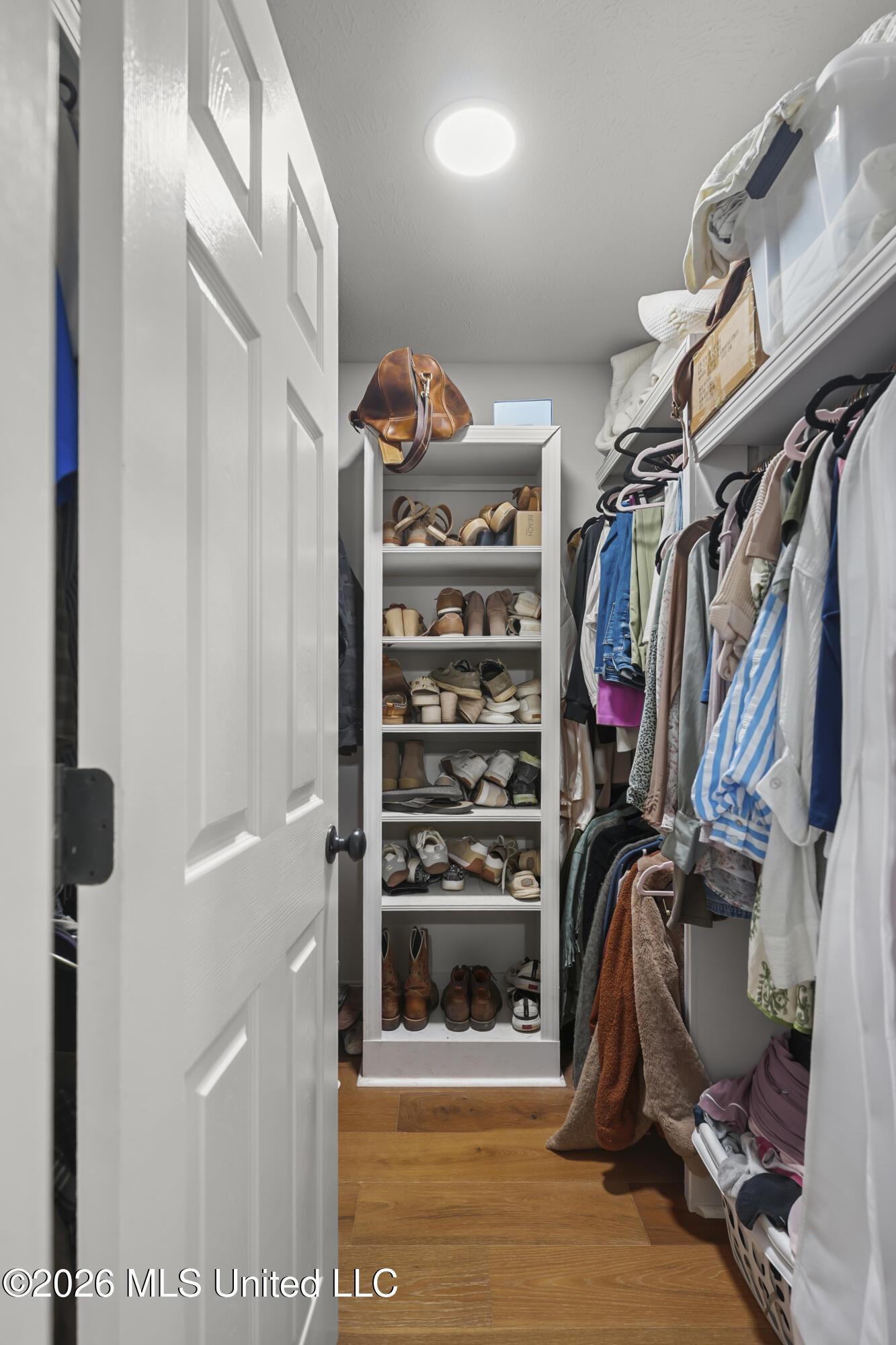 407 Oak Park Cove Property Photo 19