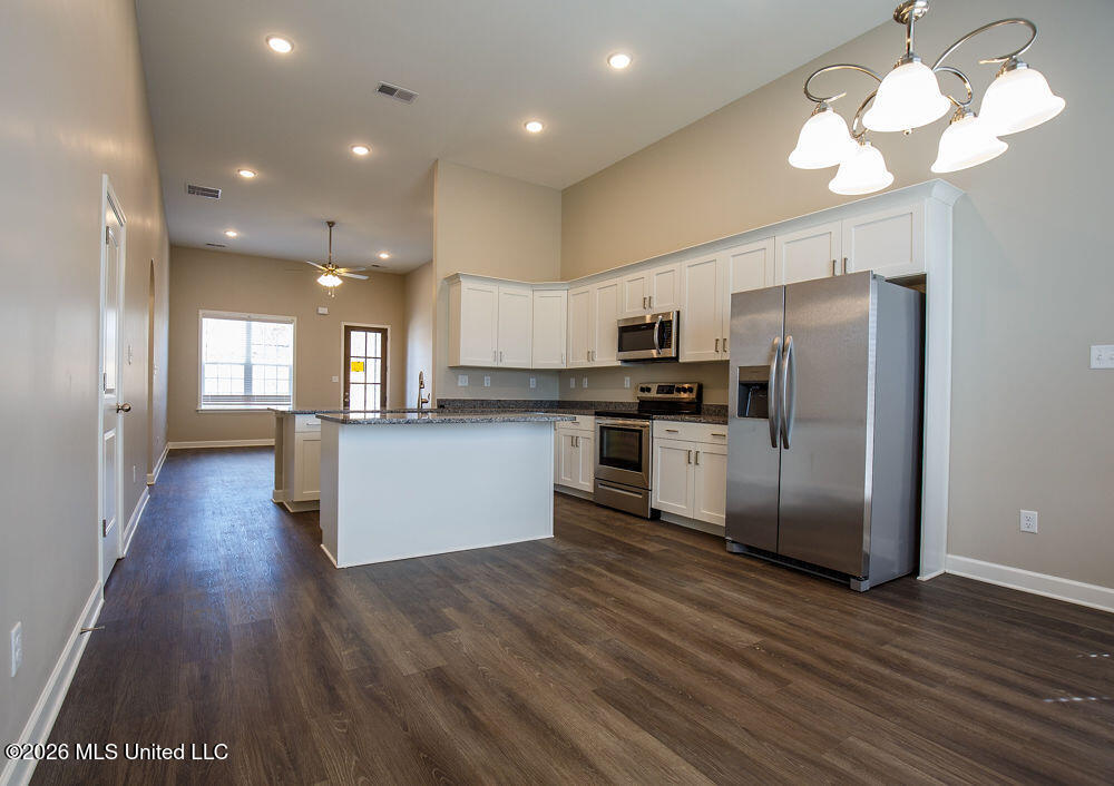 5771 Tucker Landing Property Photo 3