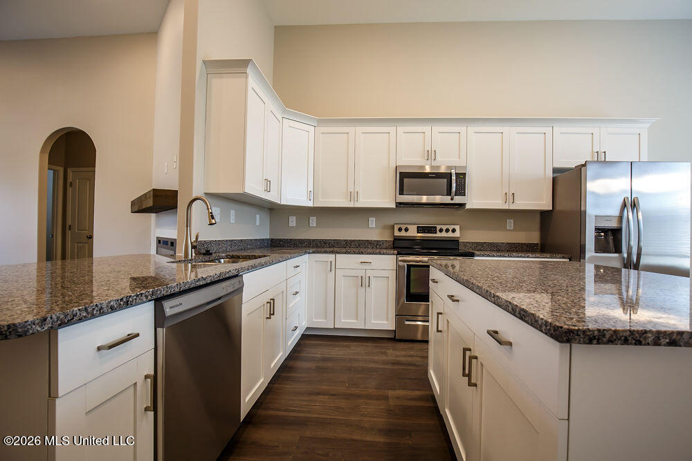 5771 Tucker Landing Property Photo 4
