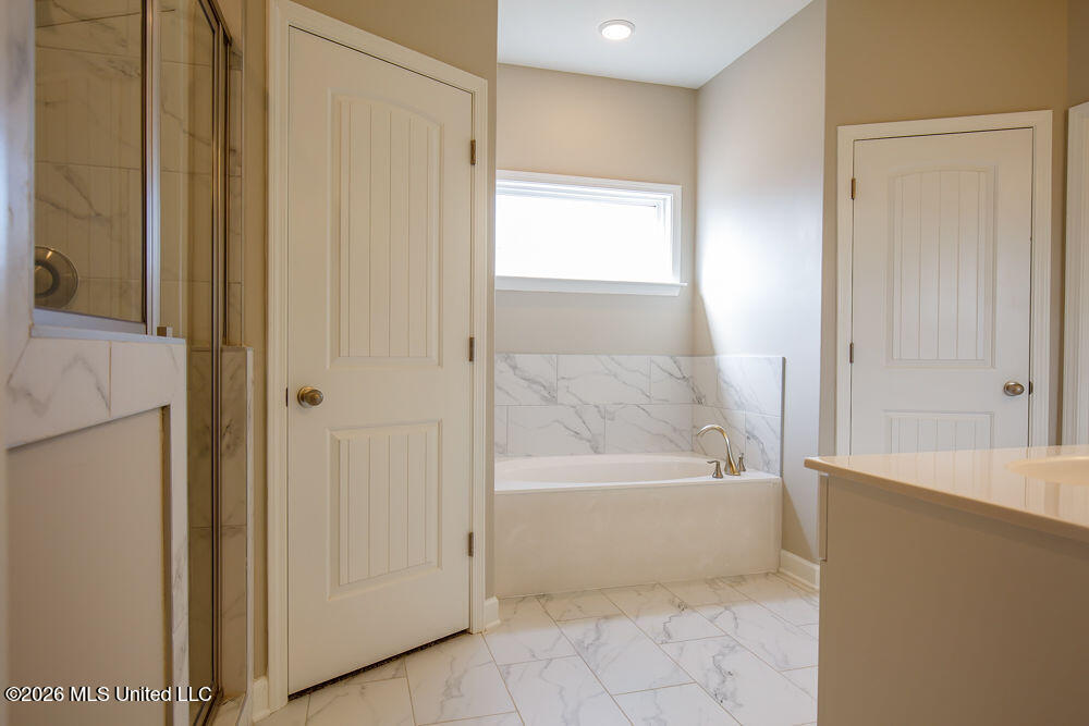 5771 Tucker Landing Property Photo 8