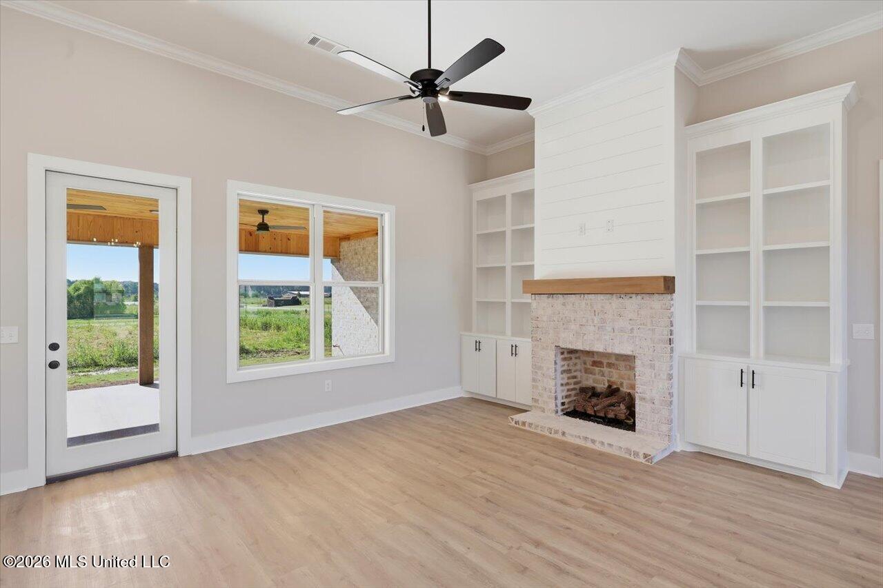 139 Palace Crossing Property Photo 7
