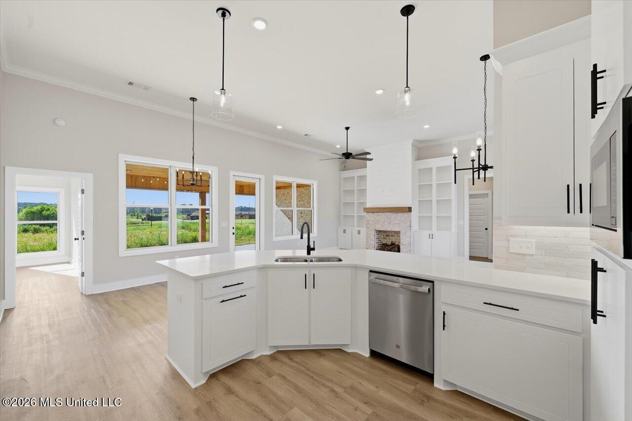 139 Palace Crossing Property Photo 14