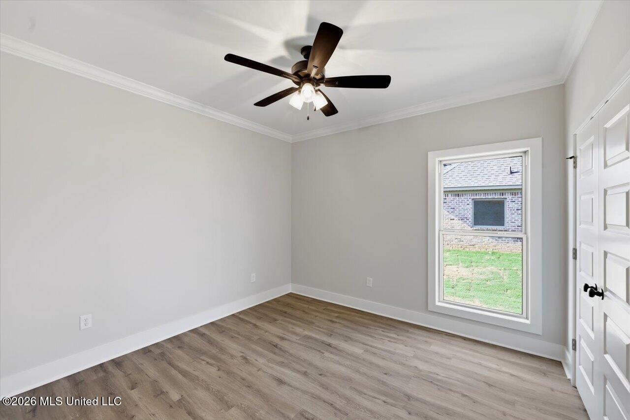 139 Palace Crossing Property Photo 33