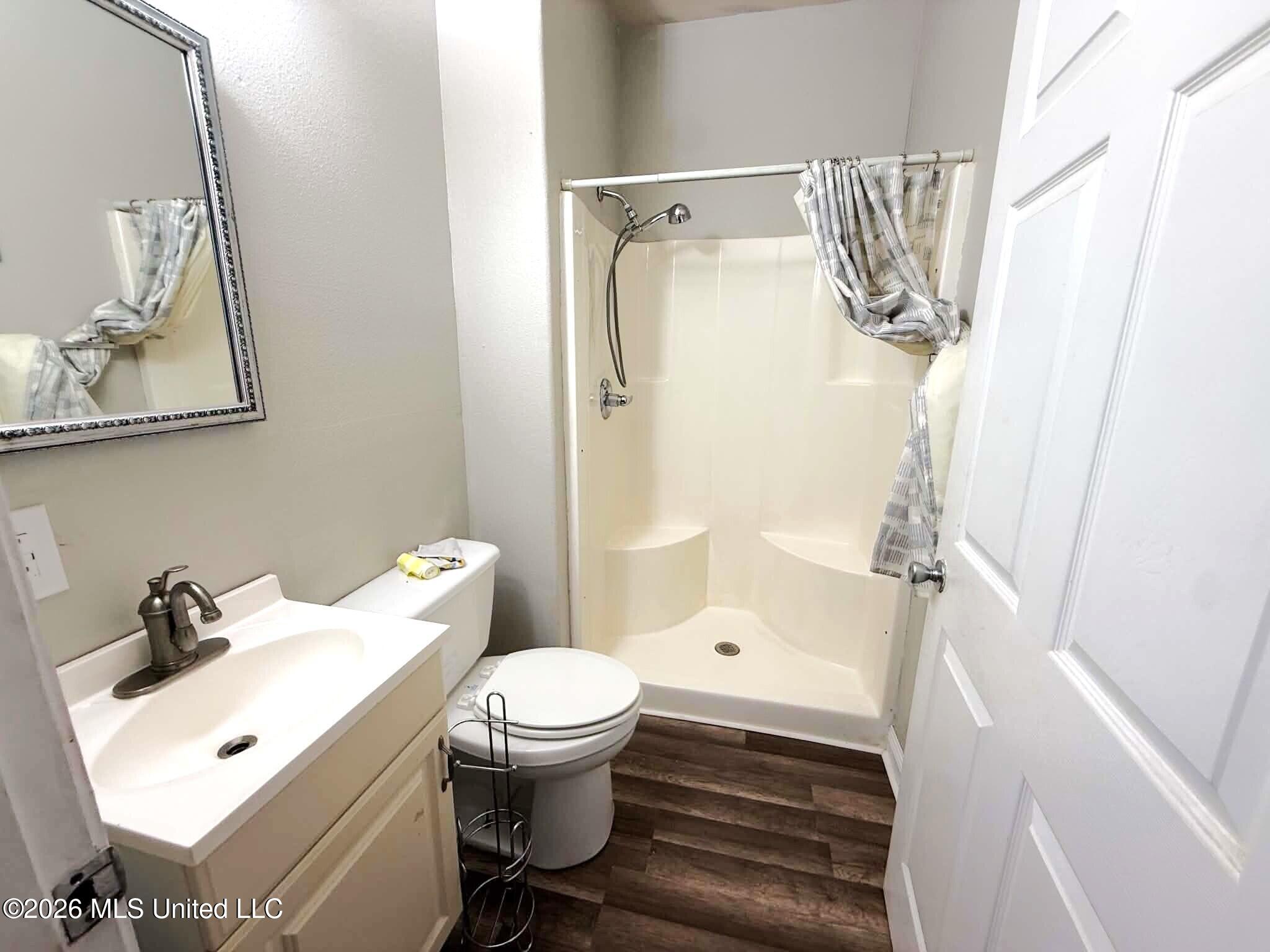 27588 E Lake Cypress Dr Property Photo 17