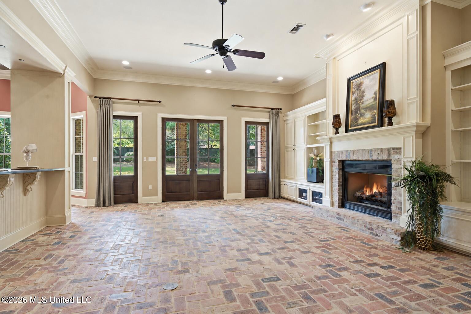 17 Mossy Oak Point Property Photo 8