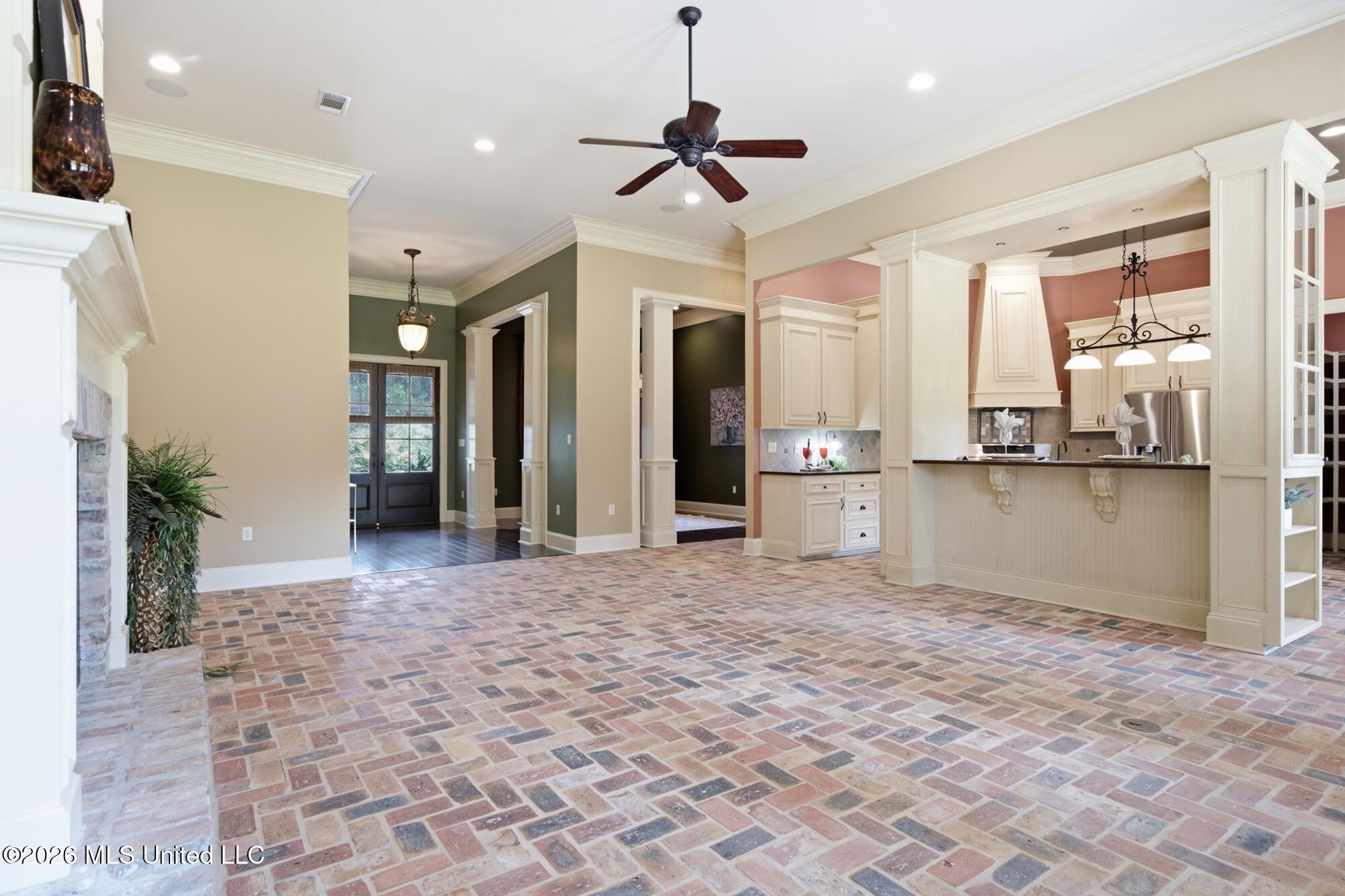 17 Mossy Oak Point Property Photo 9