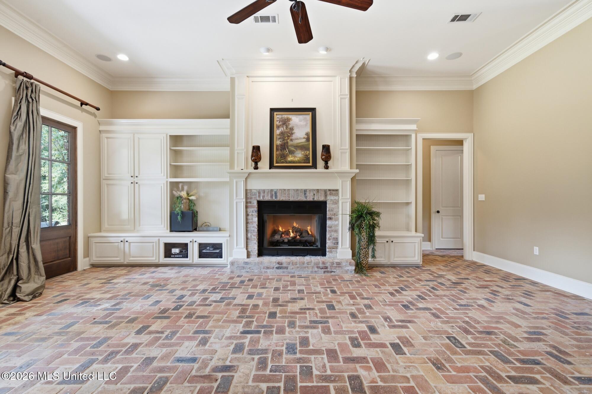17 Mossy Oak Point Property Photo 10