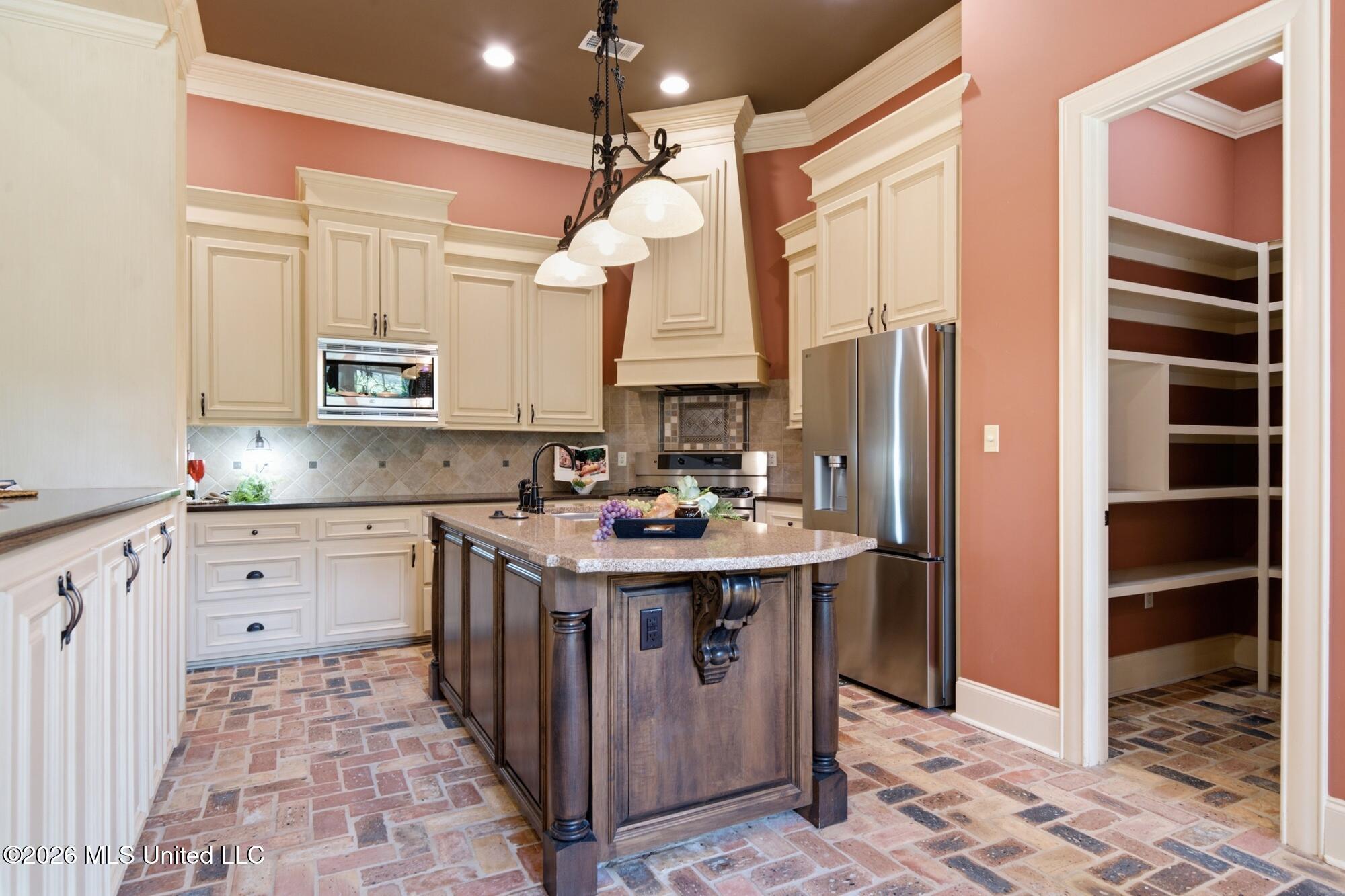 17 Mossy Oak Point Property Photo 14