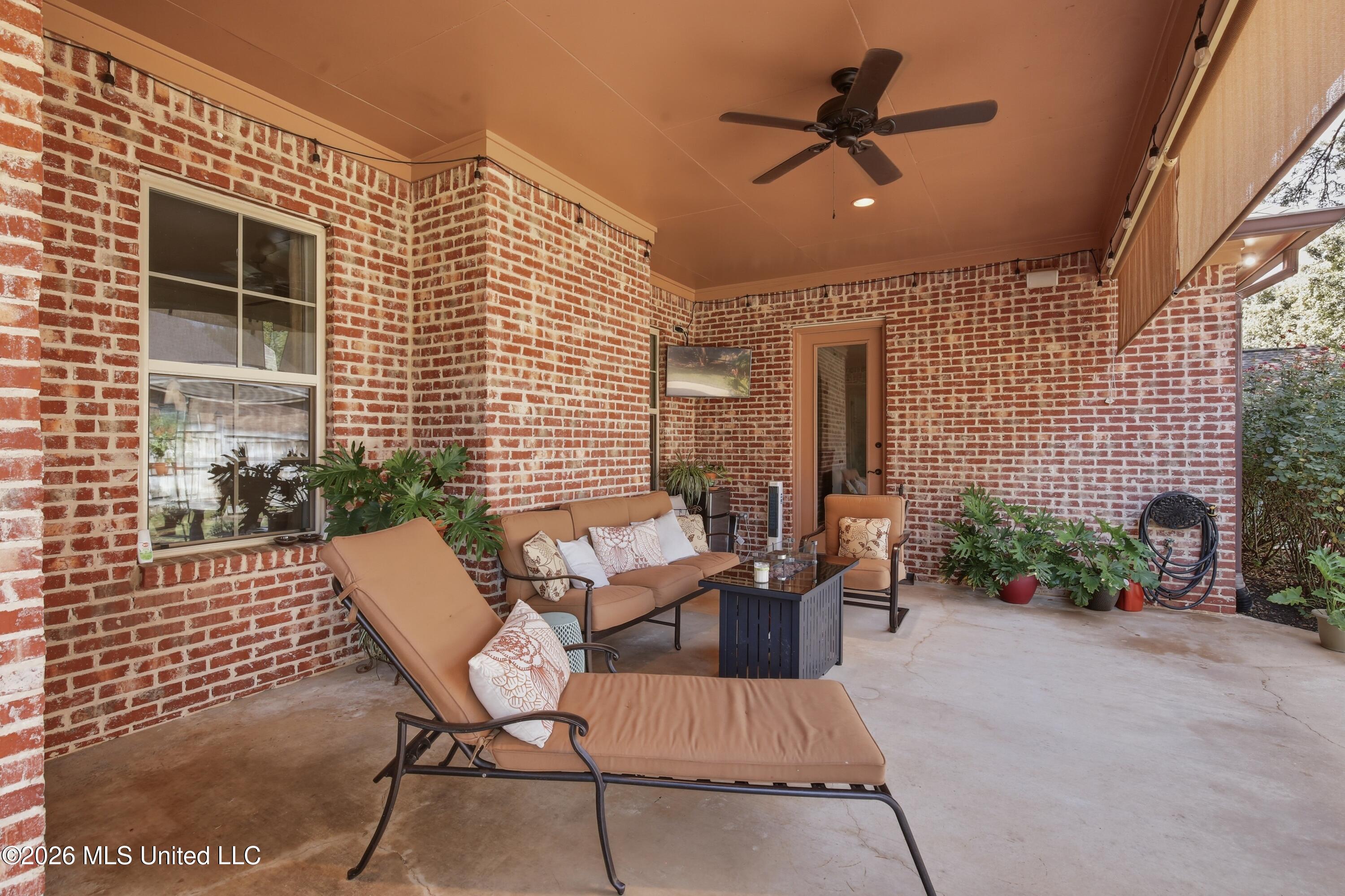 403 Laural Court Property Photo 42