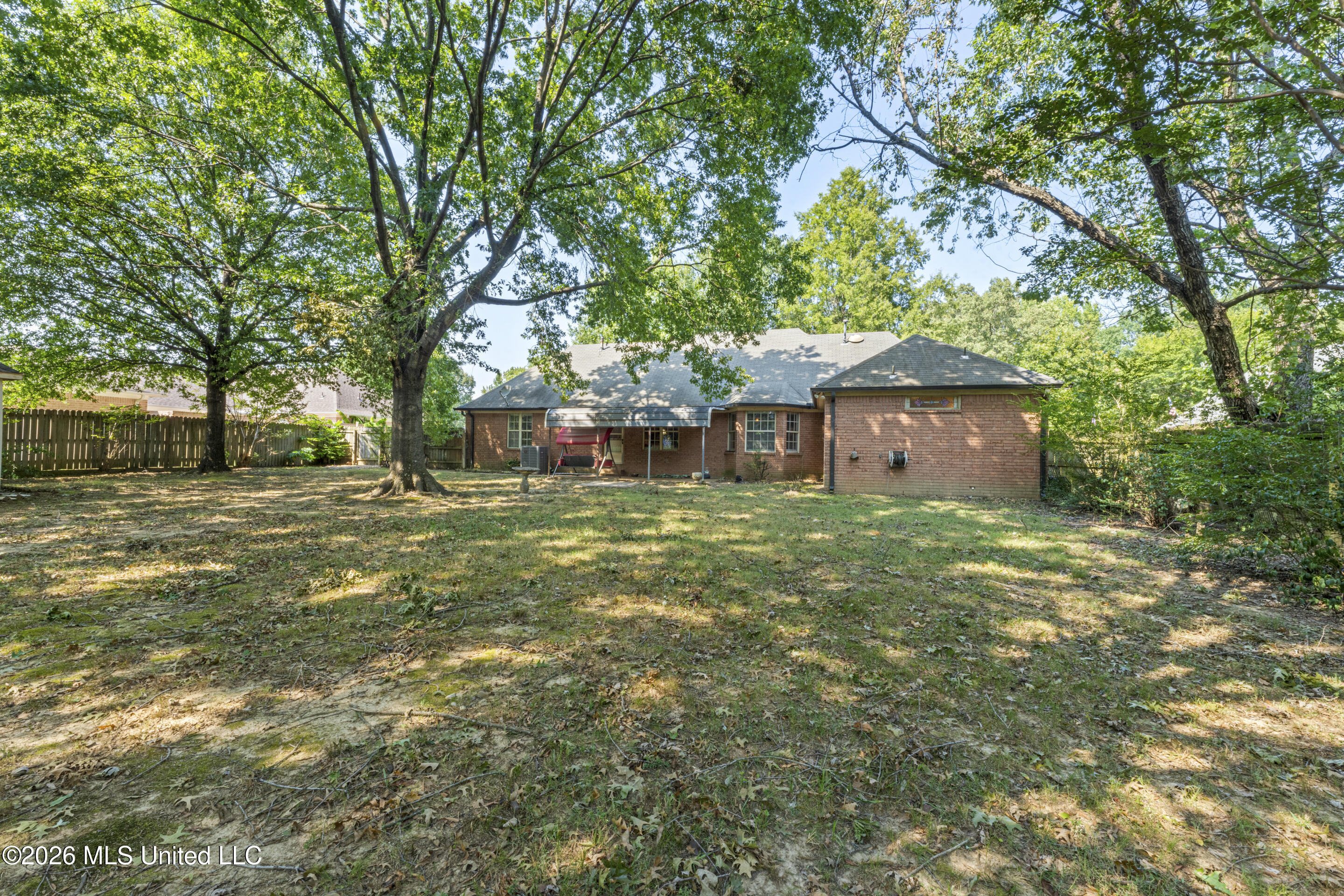 8527 Collinswood Drive Property Photo 9