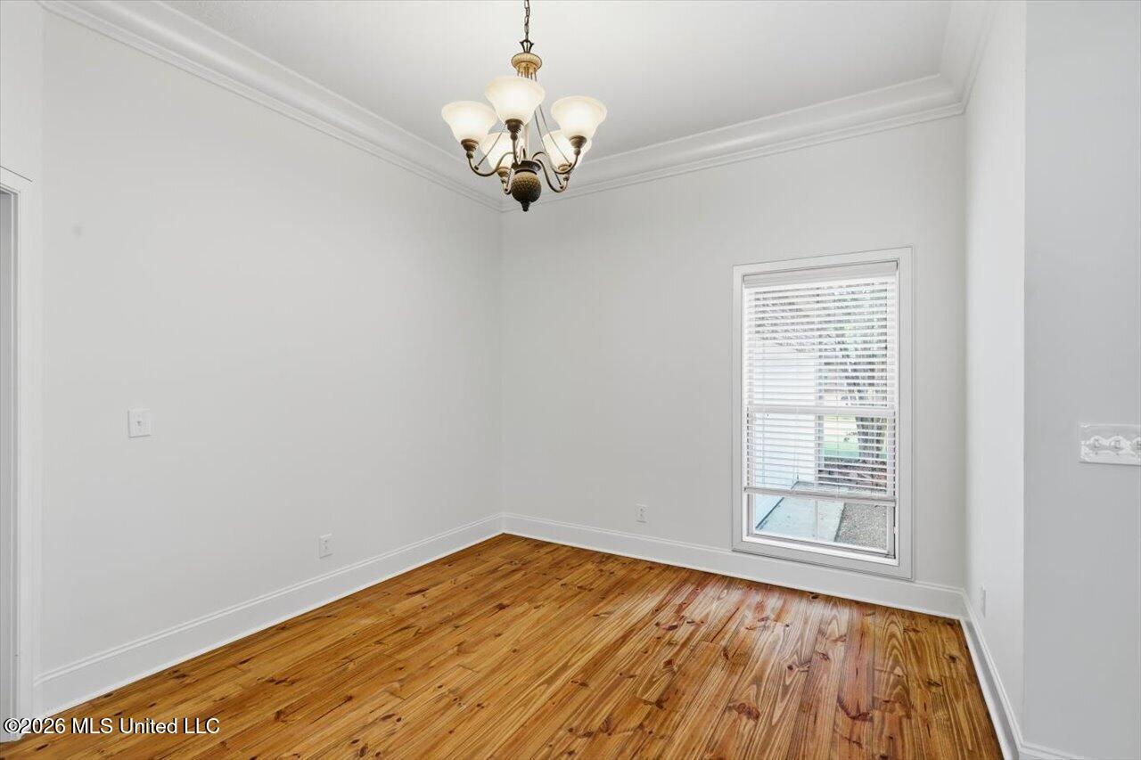 205 Asbury Lane Drive Property Photo 20