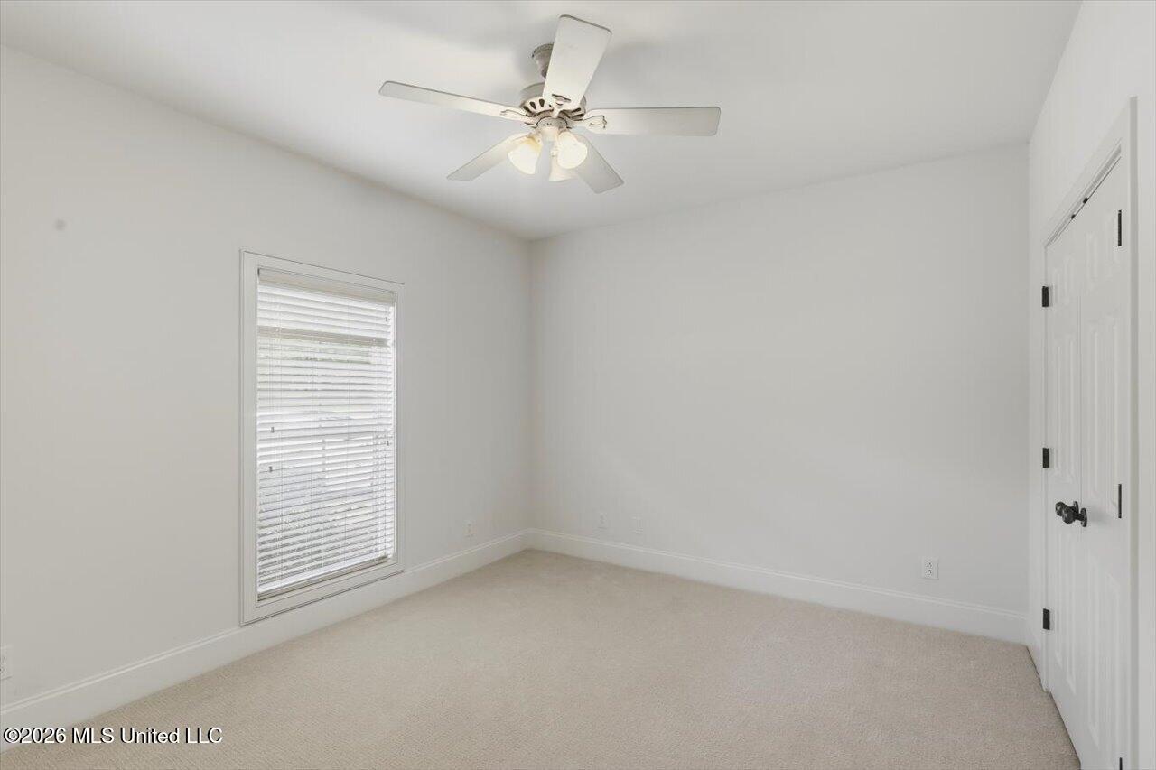 205 Asbury Lane Drive Property Photo 38