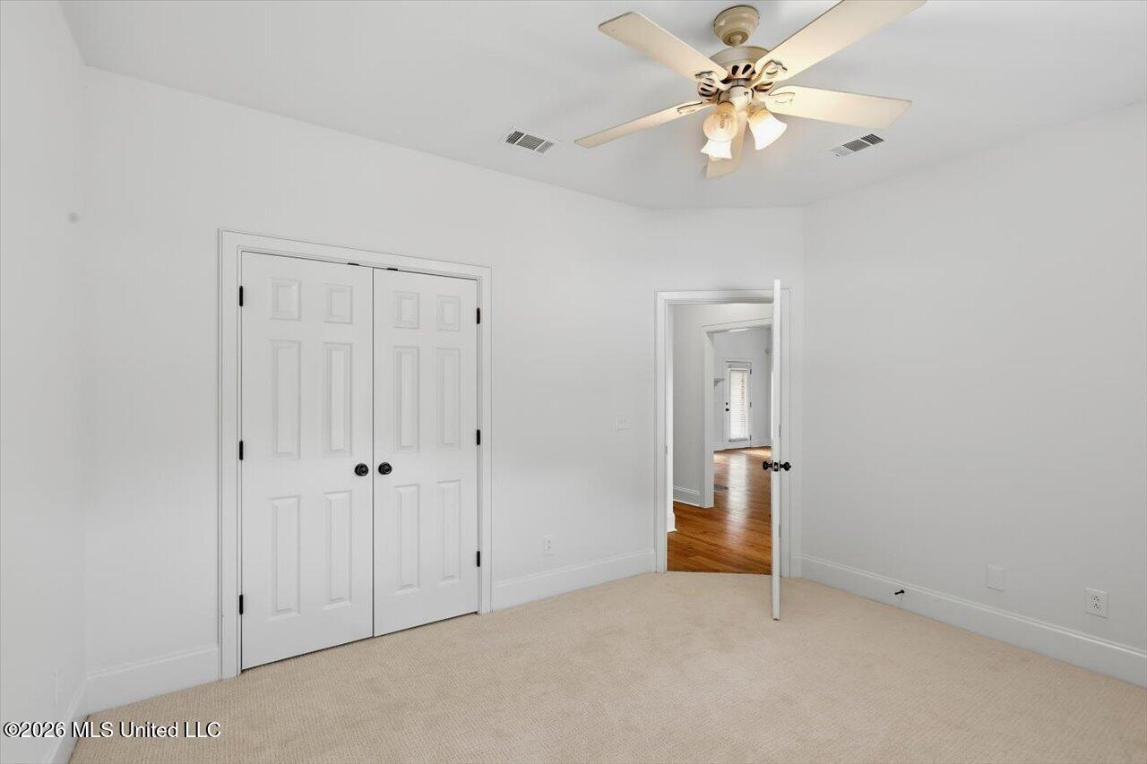 205 Asbury Lane Drive Property Photo 39