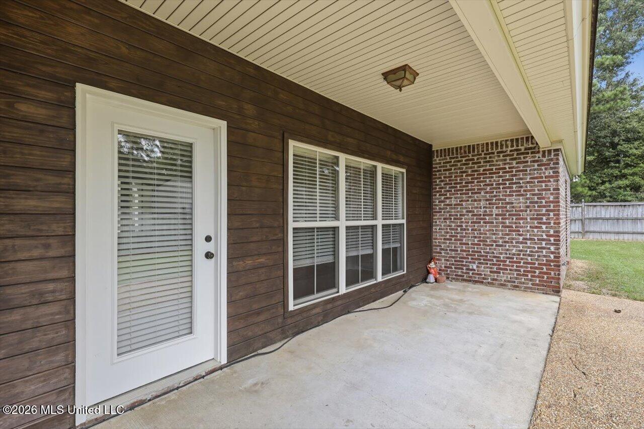 205 Asbury Lane Drive Property Photo 44