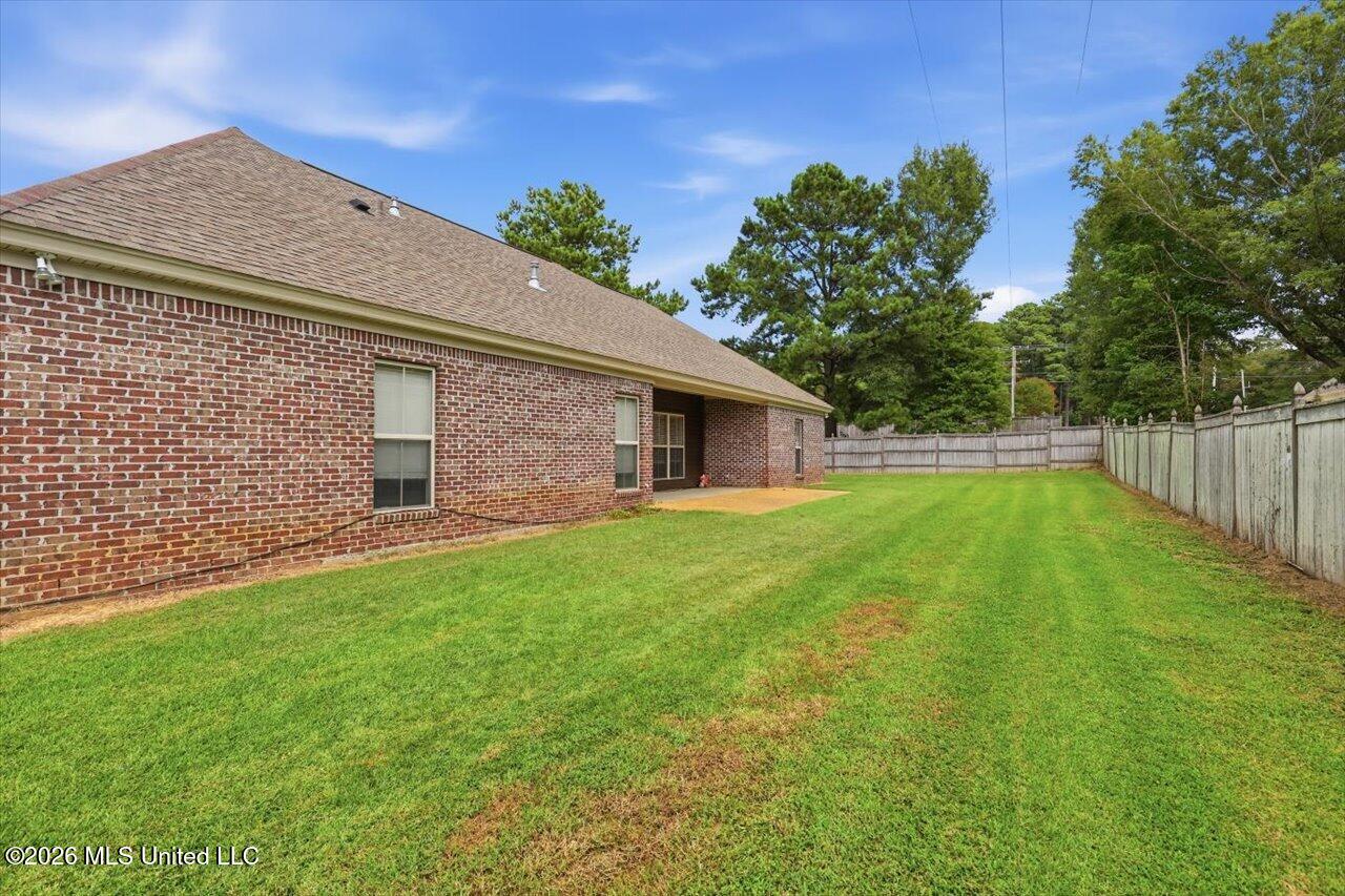 205 Asbury Lane Drive Property Photo 48