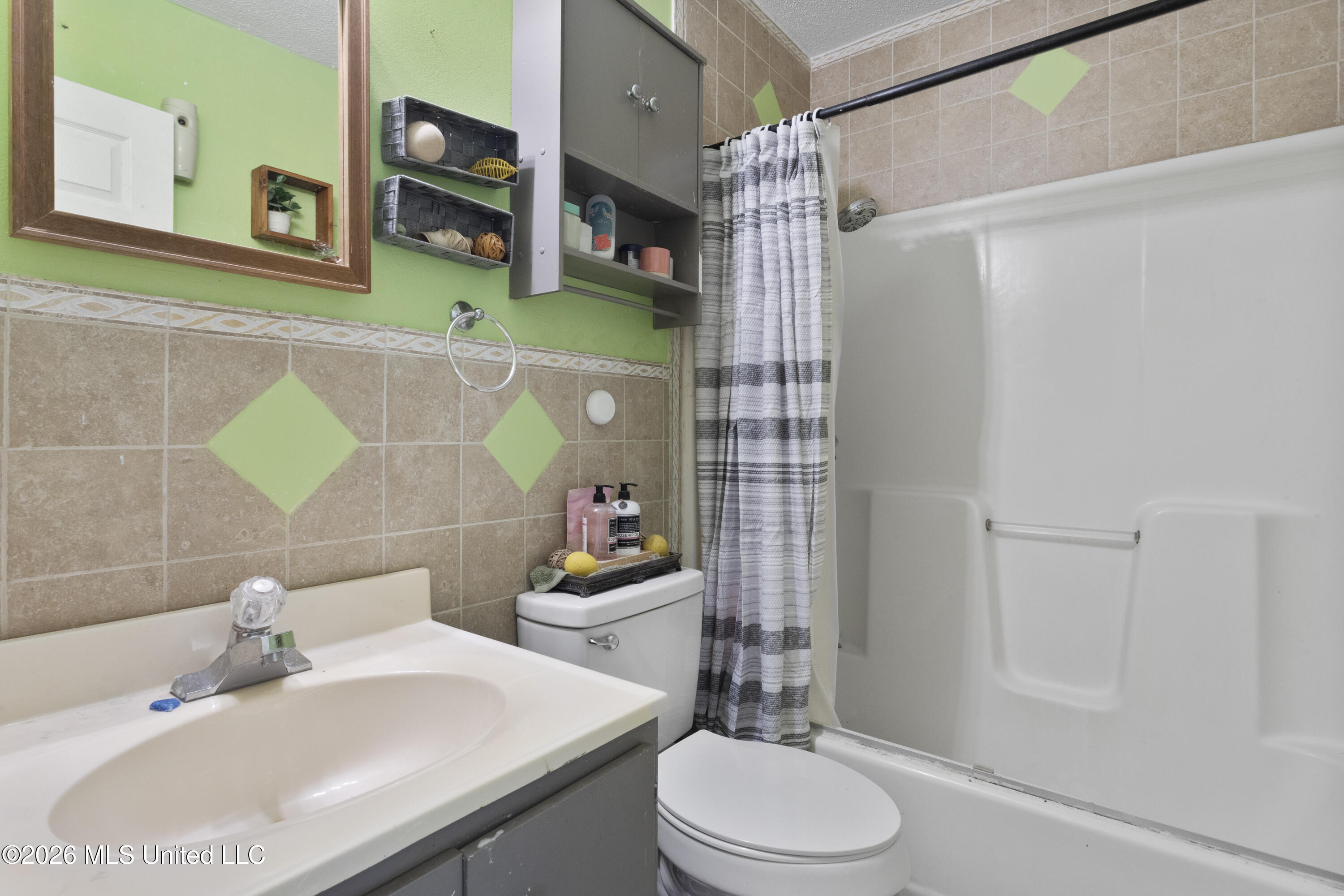 3612 Macphelah Road Property Photo 15