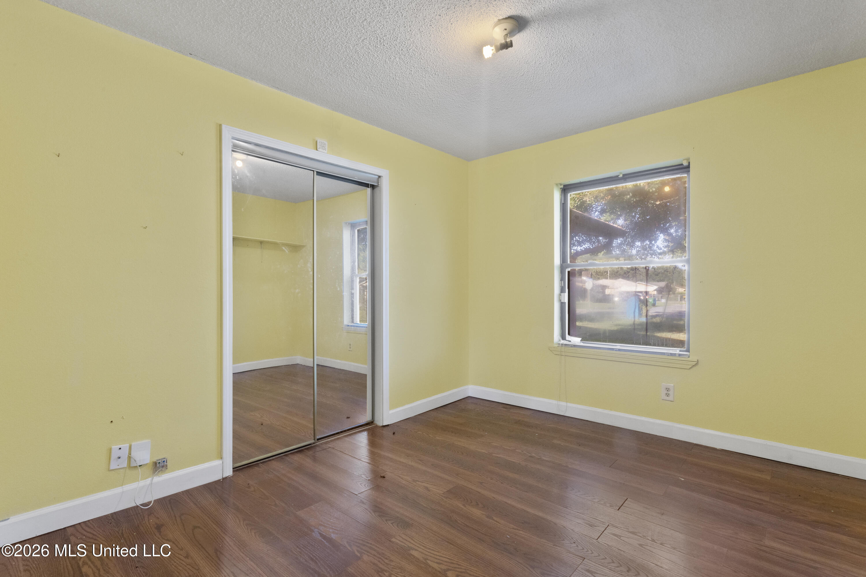 3612 Macphelah Road Property Photo 17