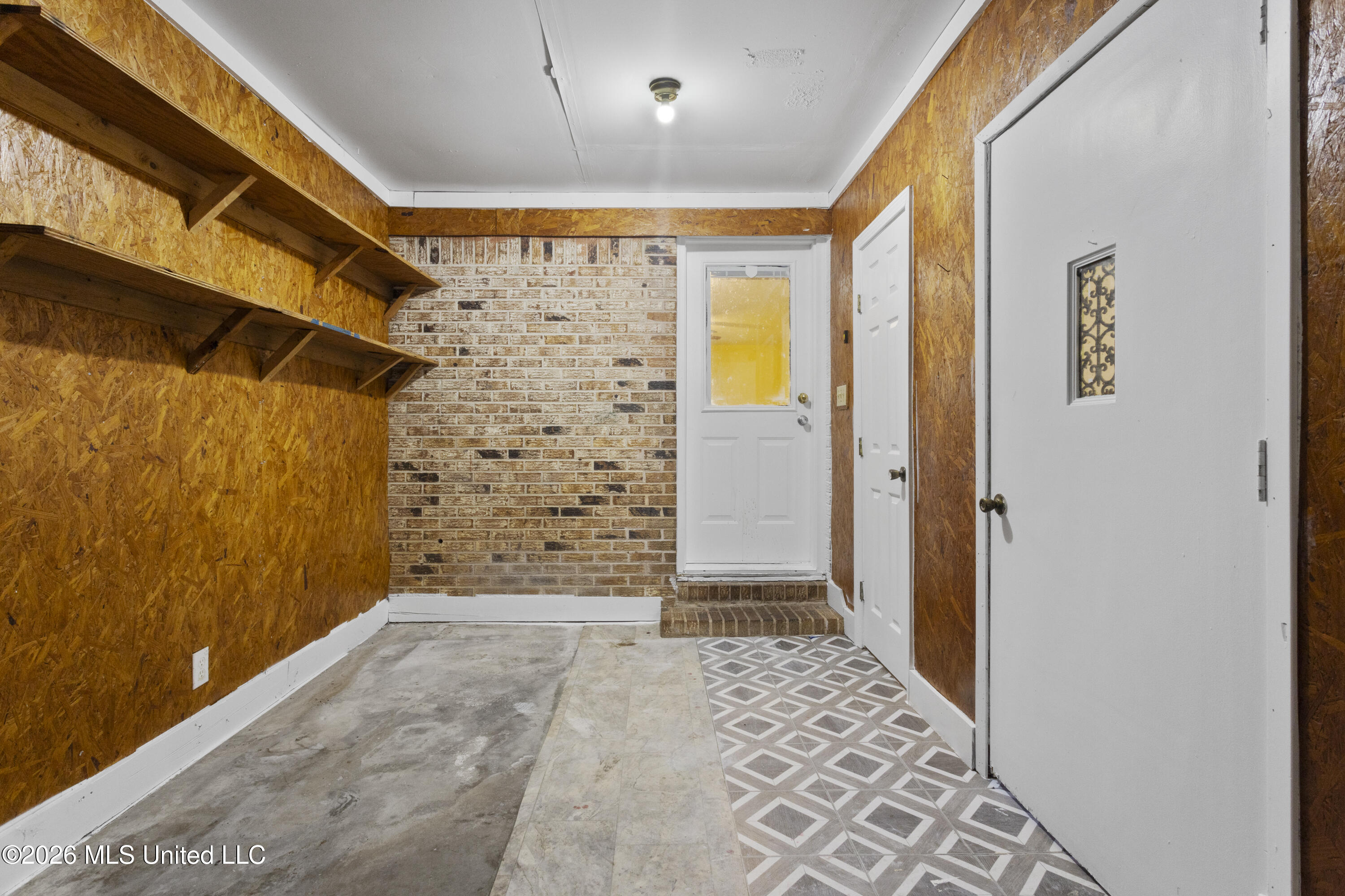 3612 Macphelah Road Property Photo 23