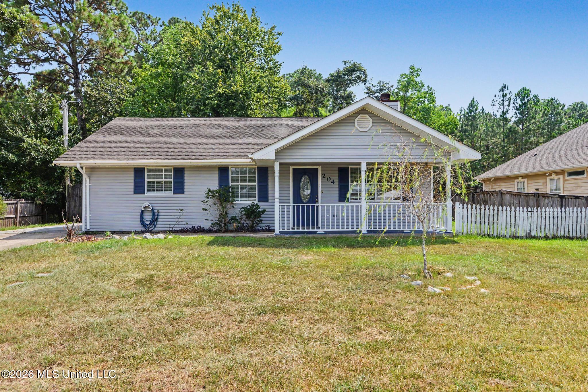 204 Old Spanish Trail Property Photo 1