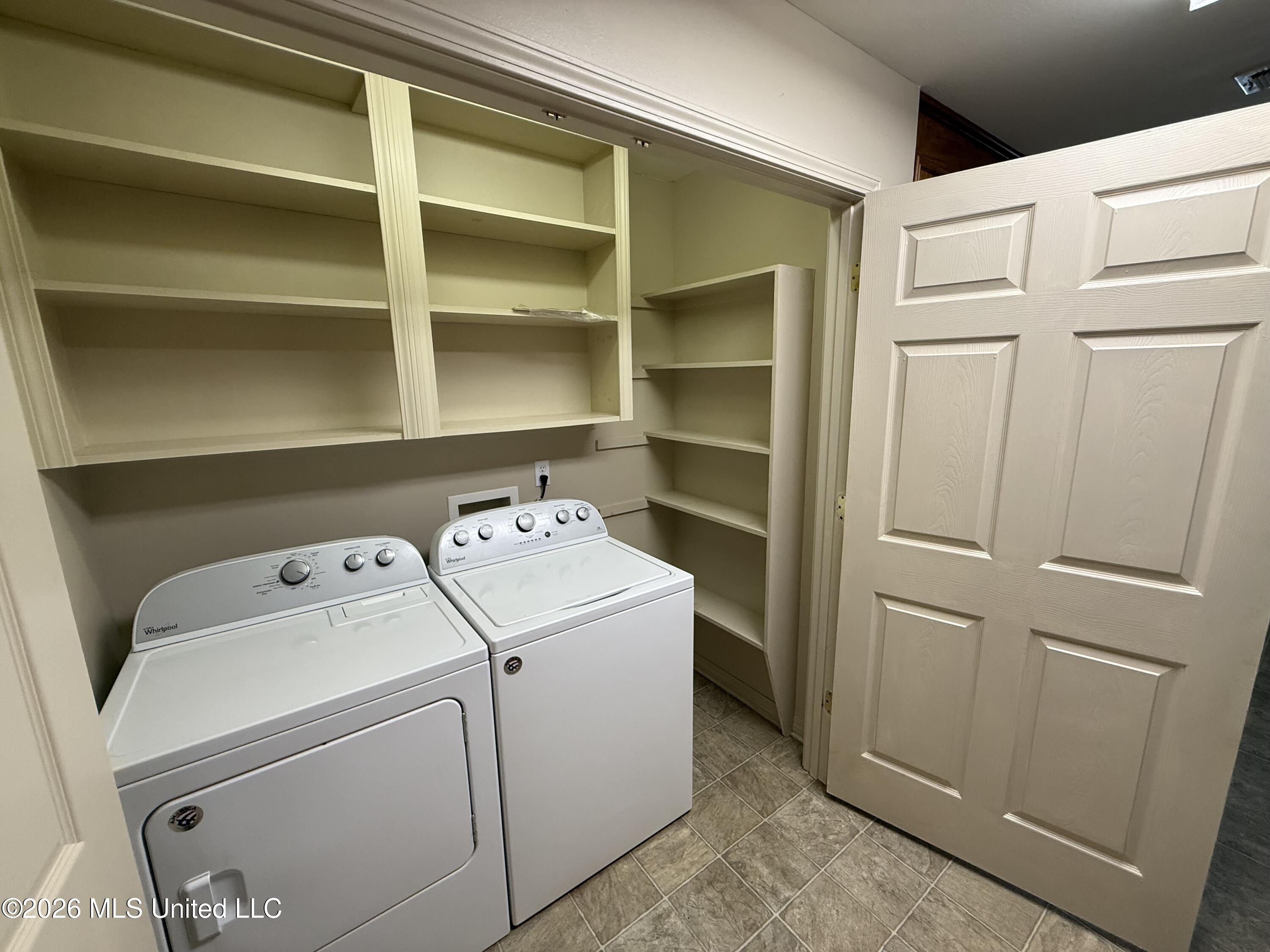 106 N Harrison Avenue Property Photo 5