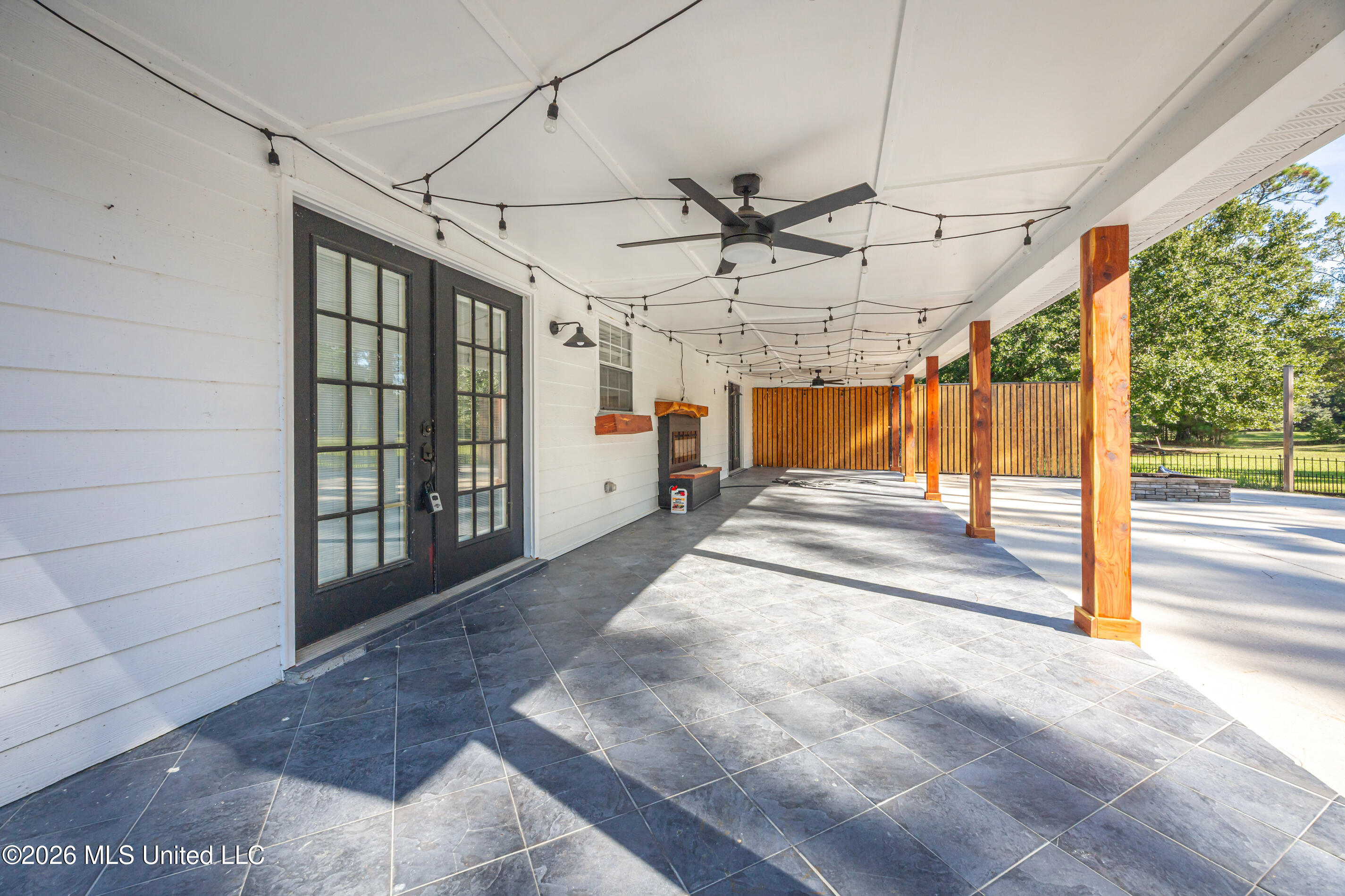 8208 Martin Bluff Road Property Photo 26