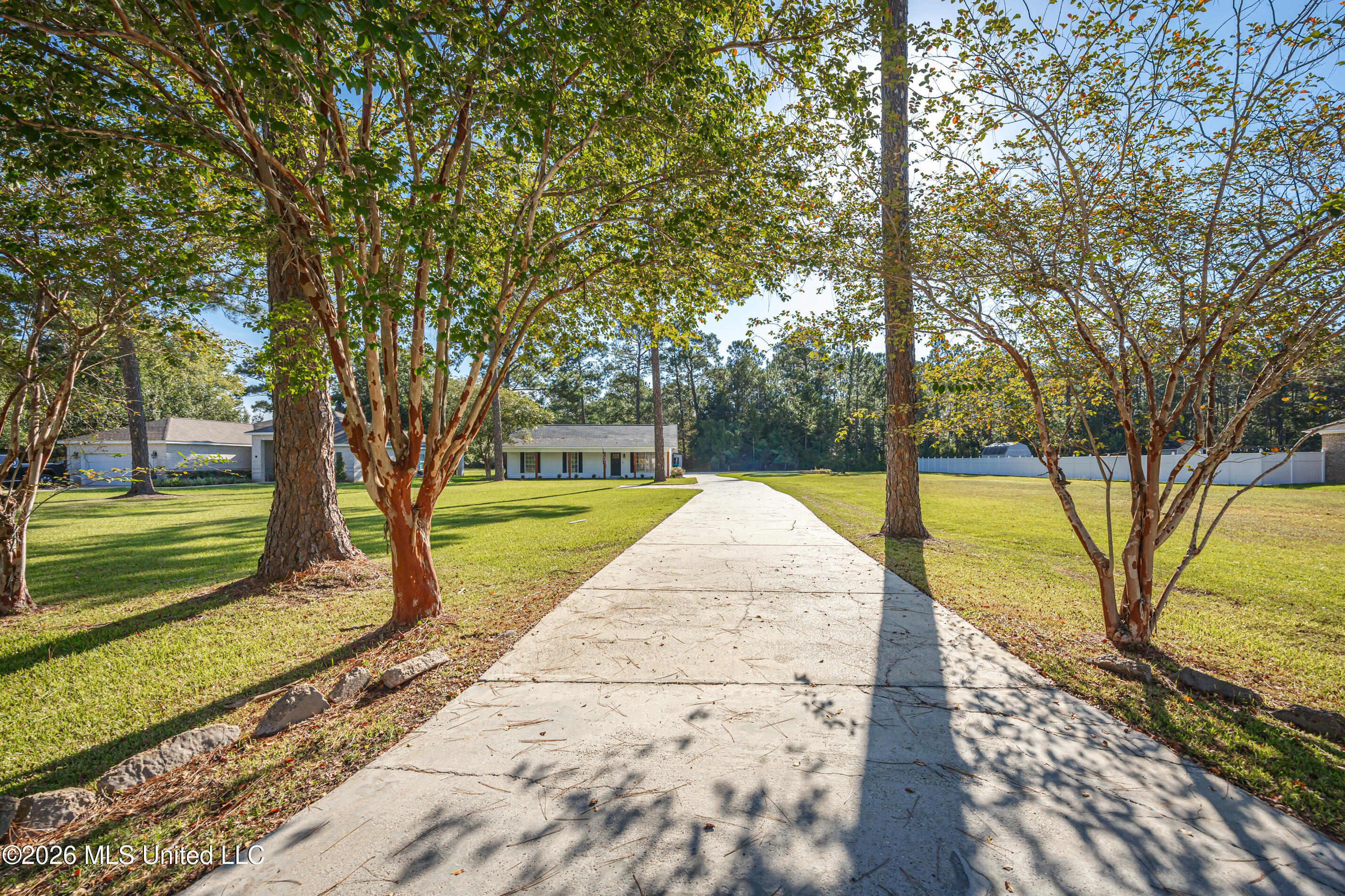 8208 Martin Bluff Road Property Photo 37