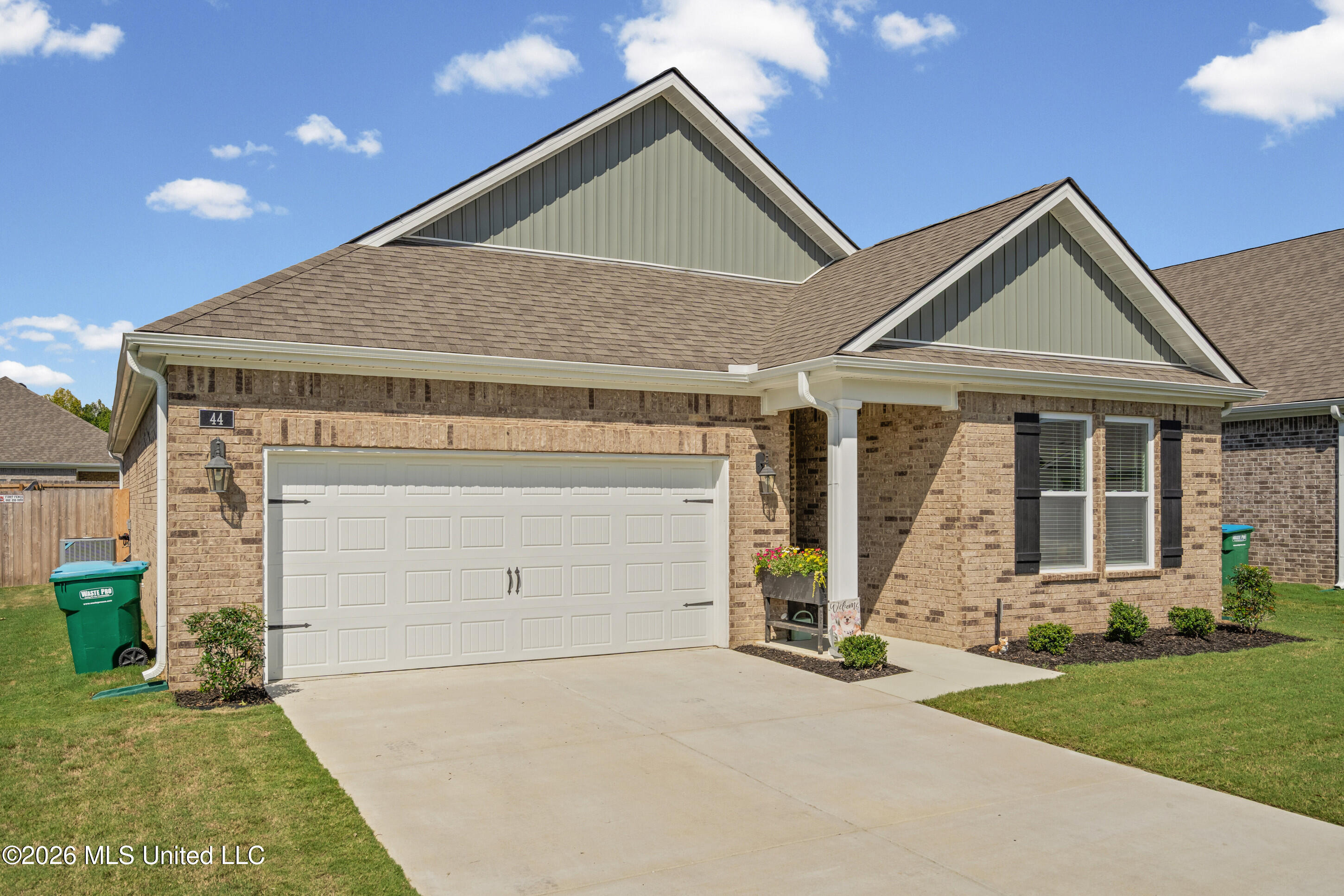 44 Harvest Dance Drive Property Photo 2