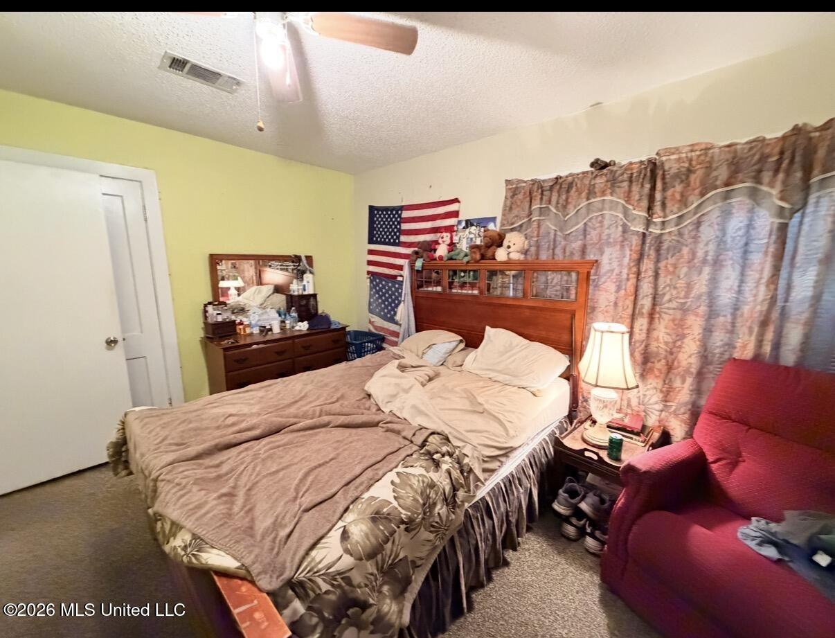 1615 41st Avenue Property Photo 5