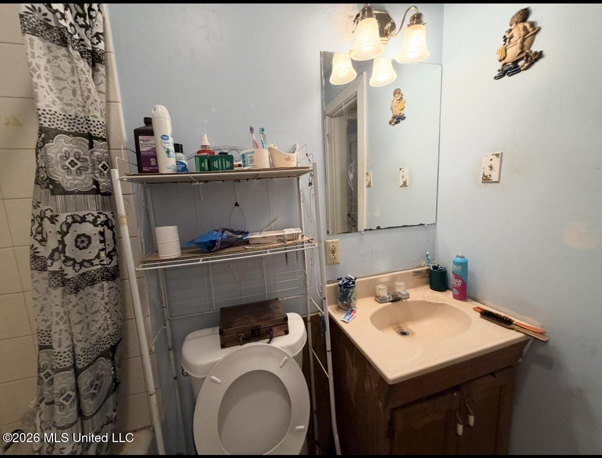1615 41st Avenue Property Photo 8