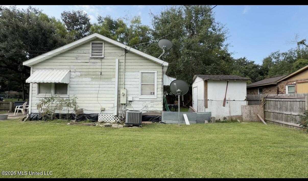 1615 41st Avenue Property Photo 12