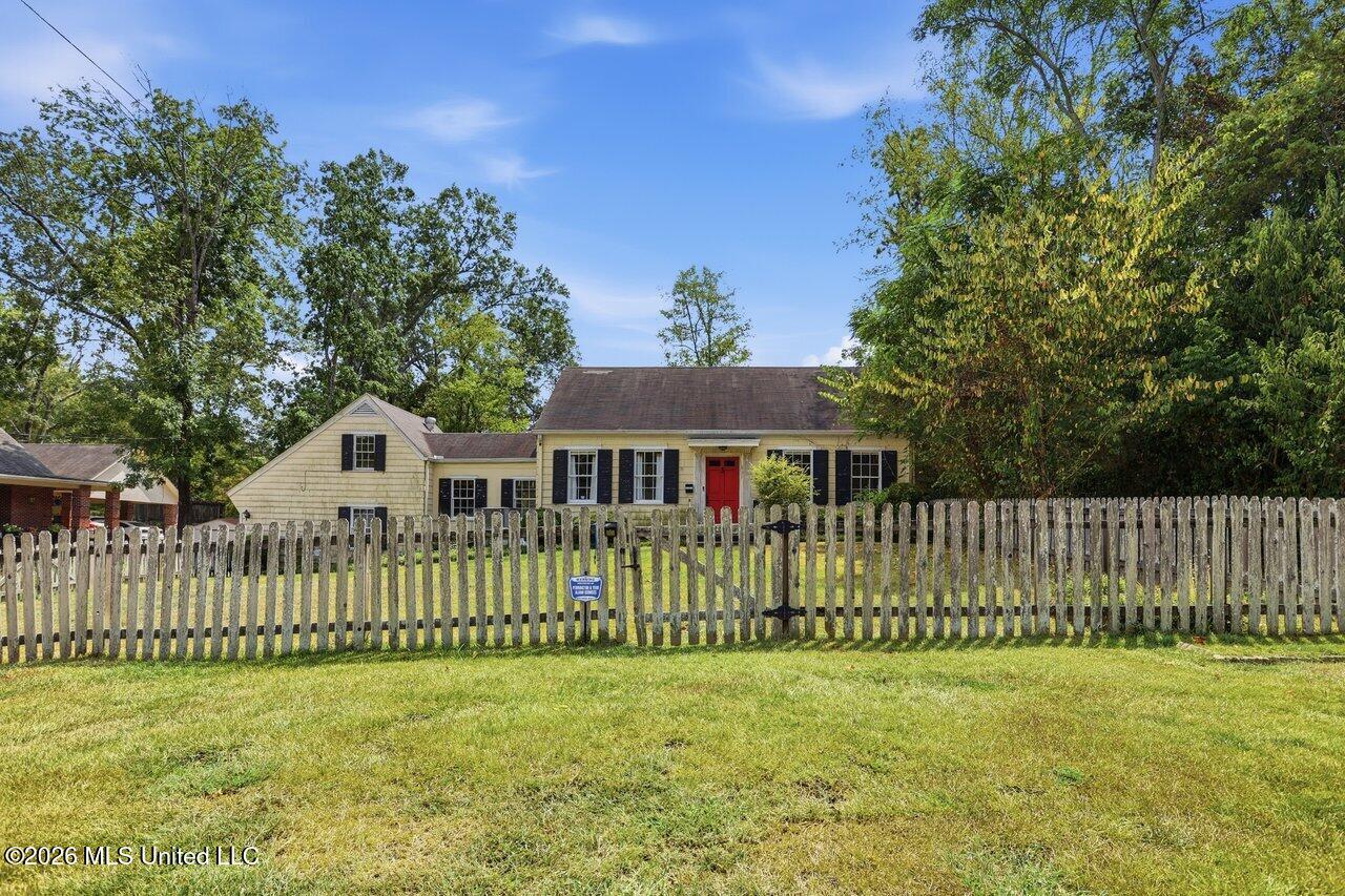 621 Eagle Avenue Property Photo 4
