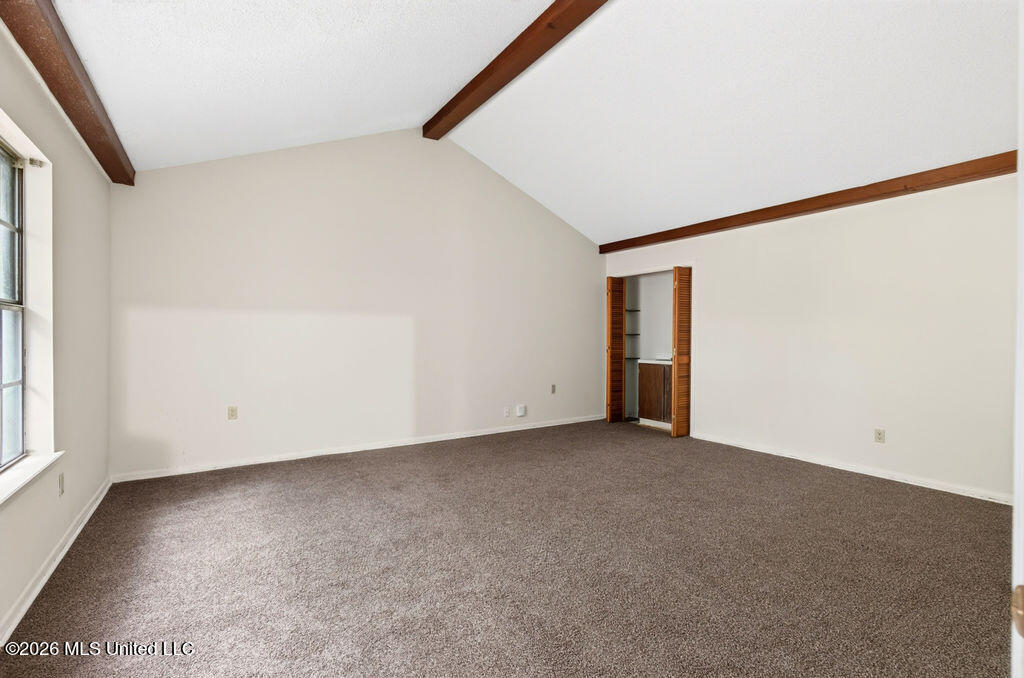 2320 Lynn Avenue Property Photo 7