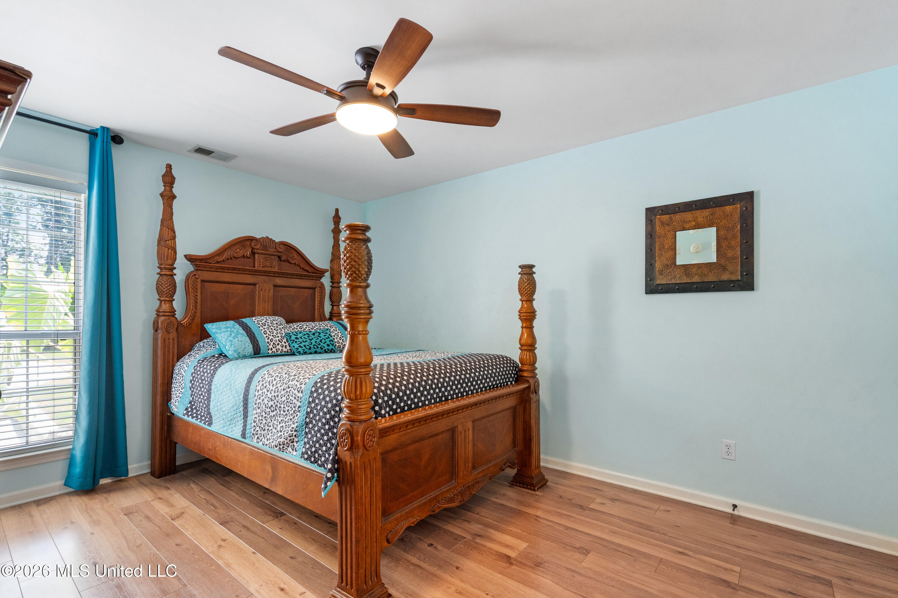 2390 Hamilton Cove Property Photo 16